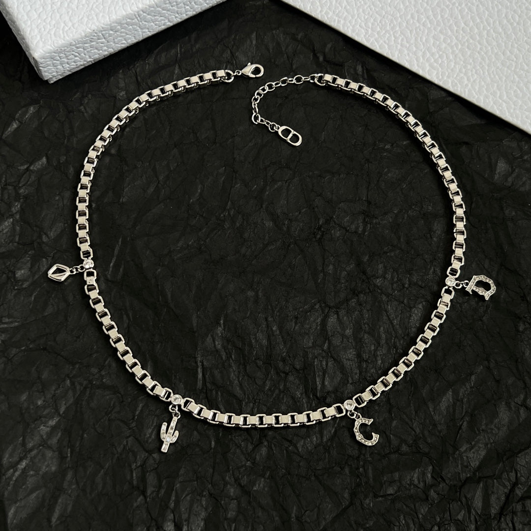 LuxluxHouse Best Quality Accessories Necklace Dior