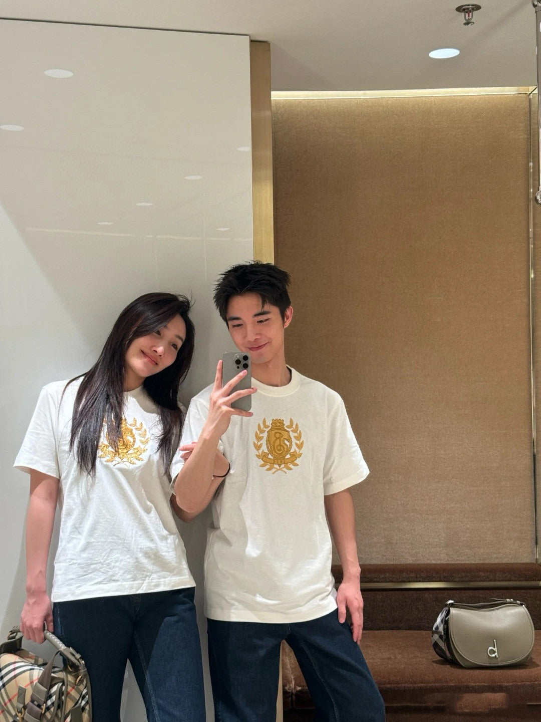 LuxluxHouse Best Quality Clothes Burberry T-shirt