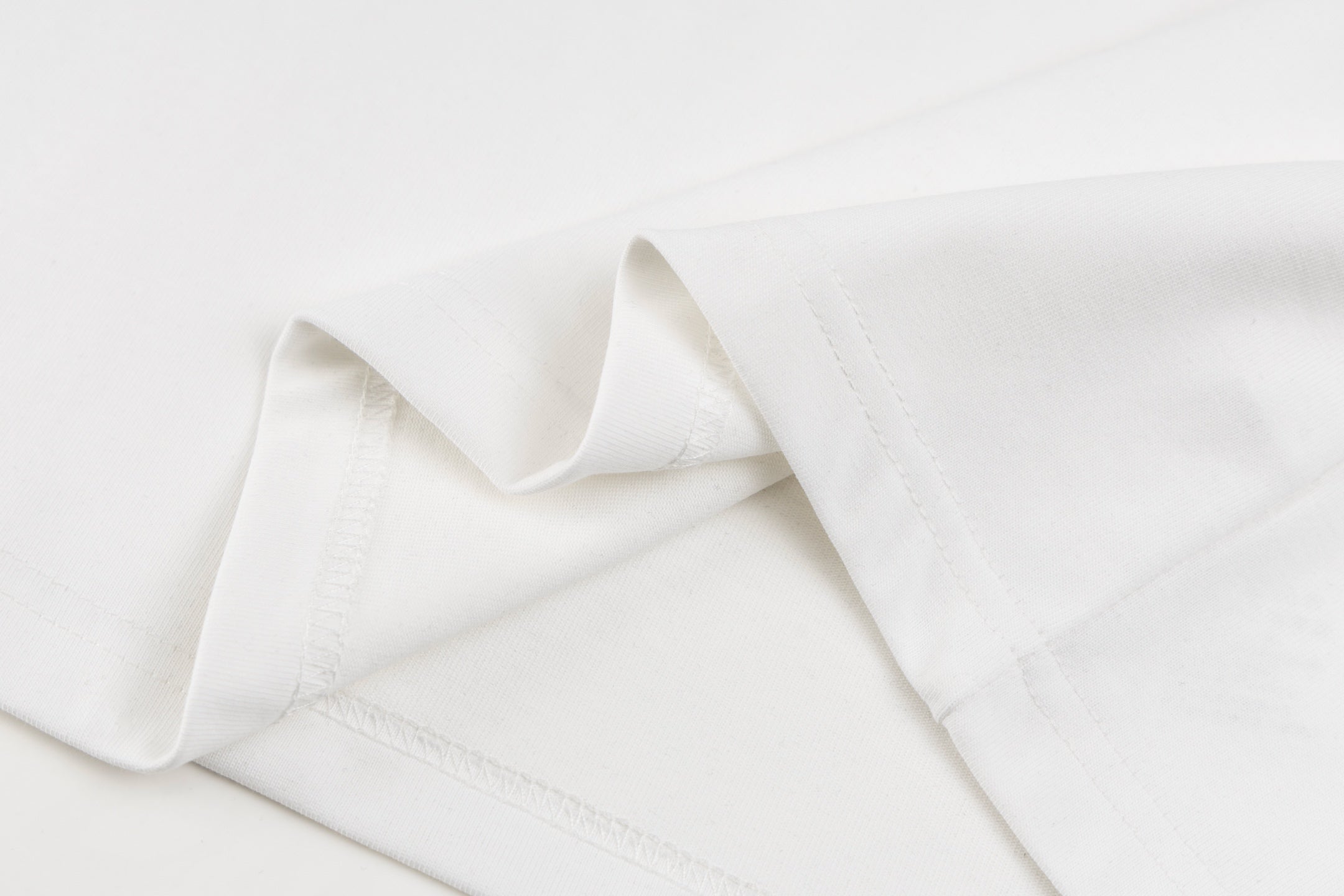 LuxluxHouse Best Quality Clothes T-shirt Loewe