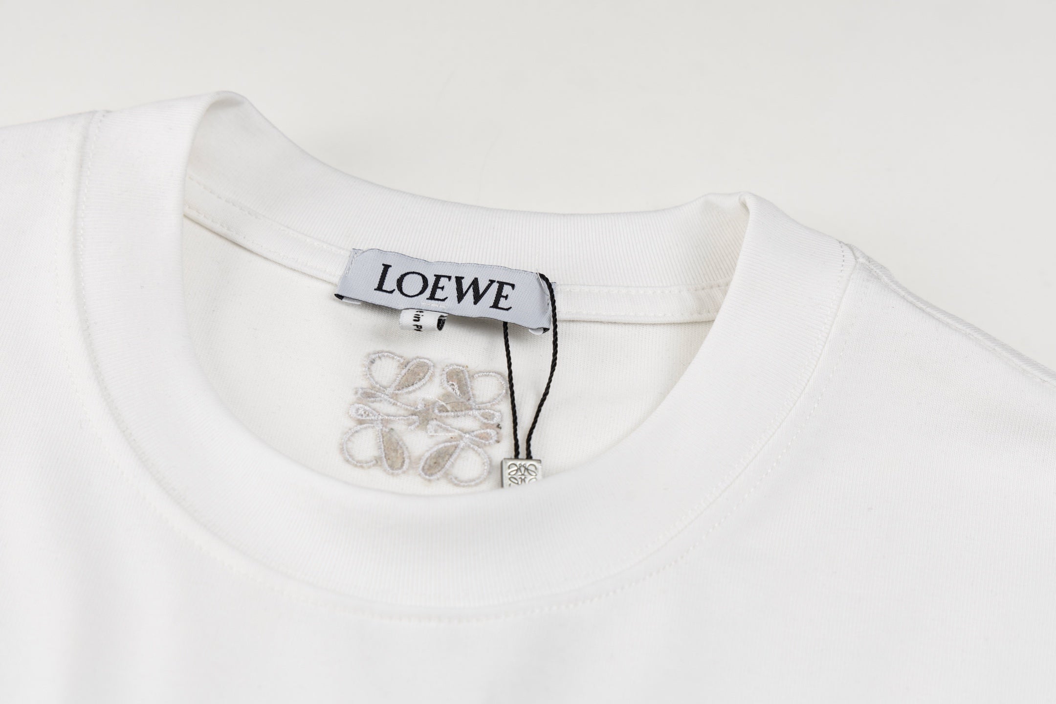LuxluxHouse Best Quality Clothes T-shirt Loewe