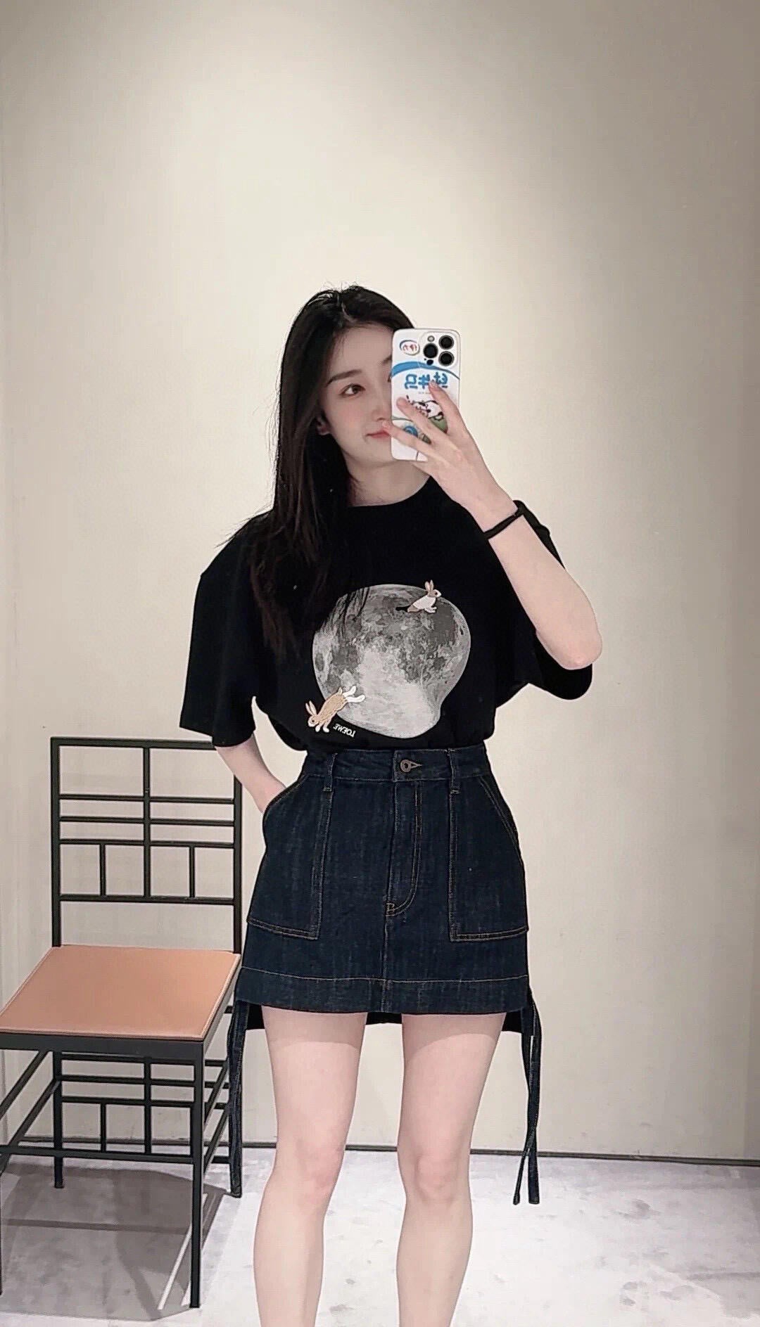 LuxluxHouse Best Quality Clothes T-shirt Loewe