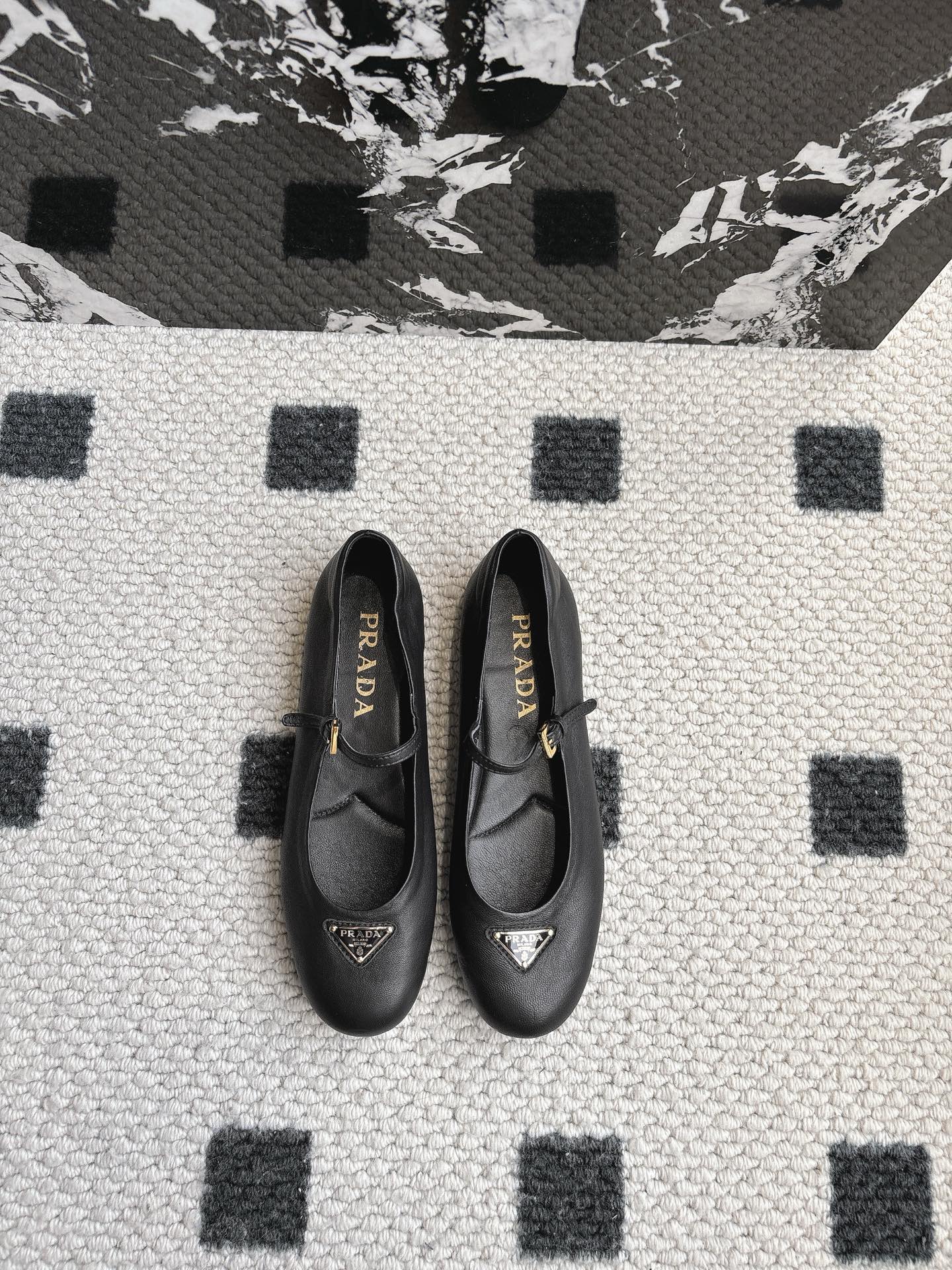 LuxluxHouse Best Quality Women Shoes Prada
