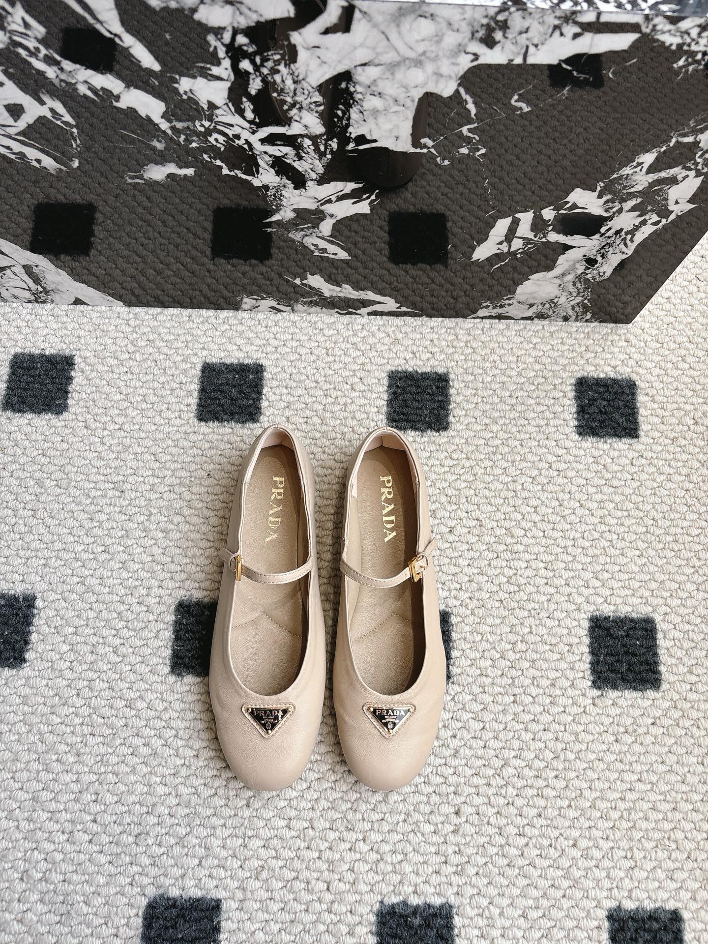 LuxluxHouse Best Quality Women Shoes Prada