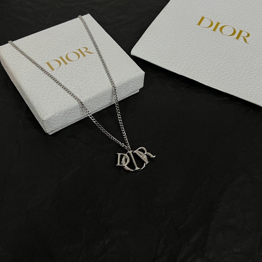 LuxluxHouse Best Quality Accessories Van Cleef & Arpels Necklace Necklace Dior