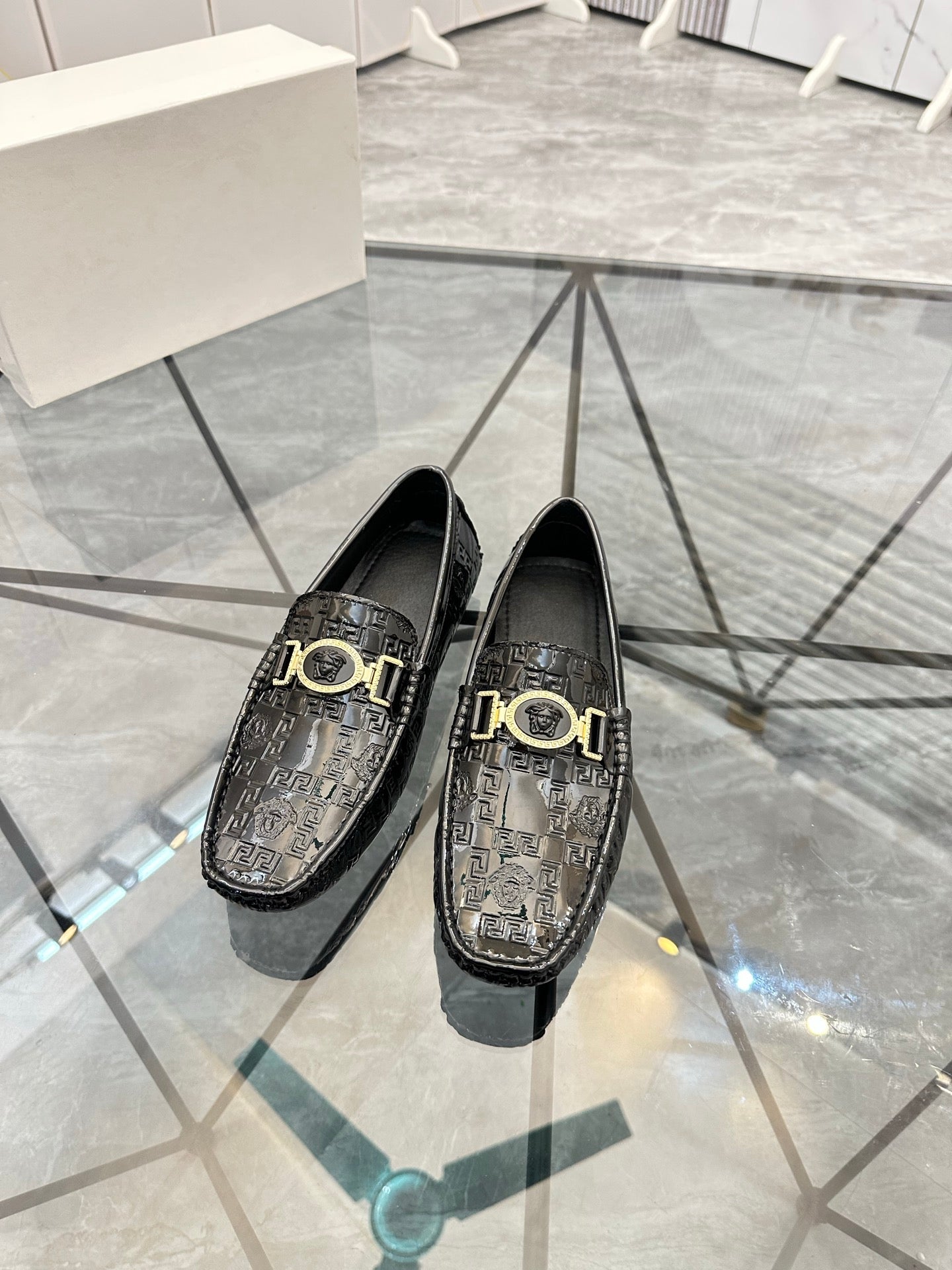 LuxluxHouse Best Quality Shoes Versace