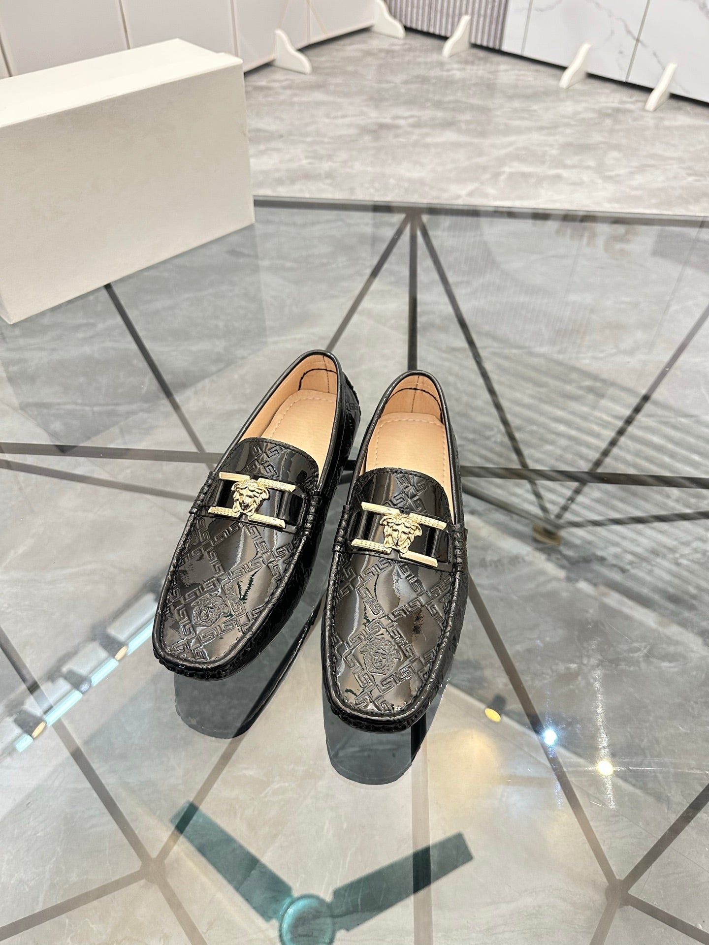 LuxluxHouse Best Quality Shoes Versace