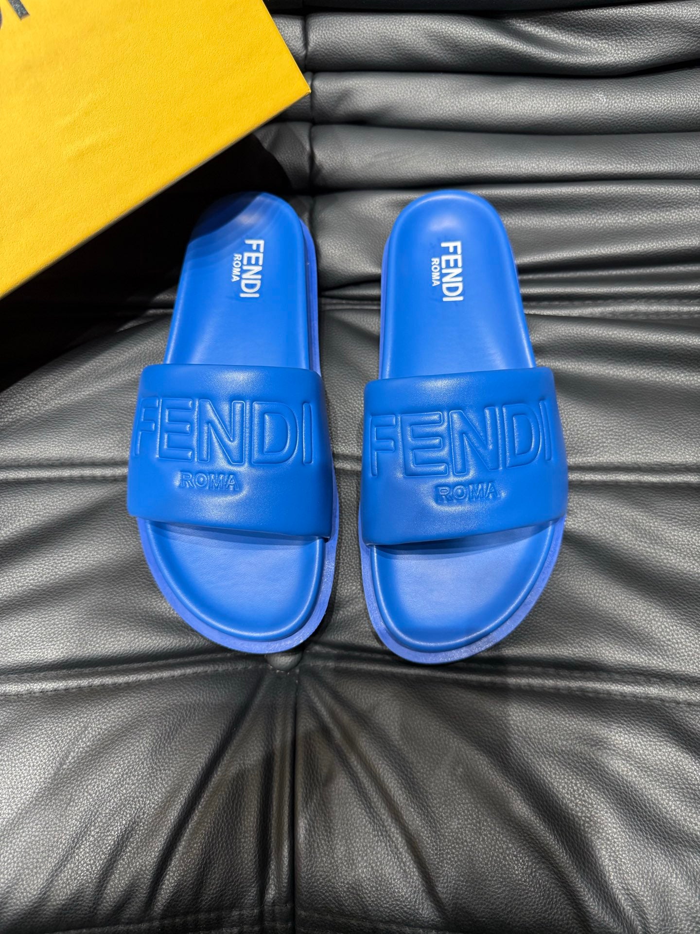 LuxluxHouse Best Quality Sandals Fendi