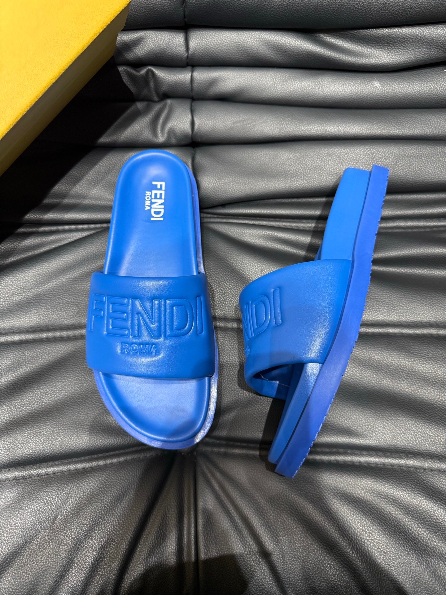 LuxluxHouse Best Quality Sandals Fendi