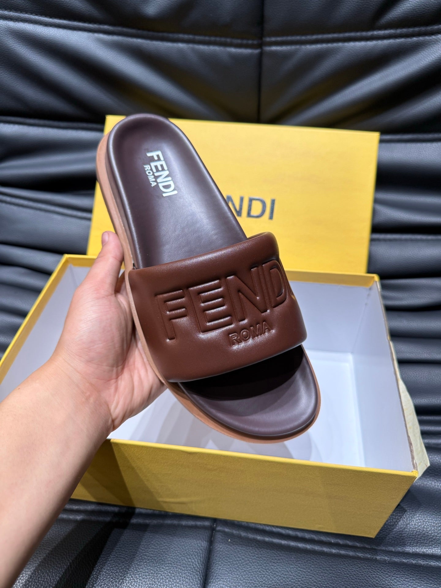 LuxluxHouse Best Quality Sandals Fendi