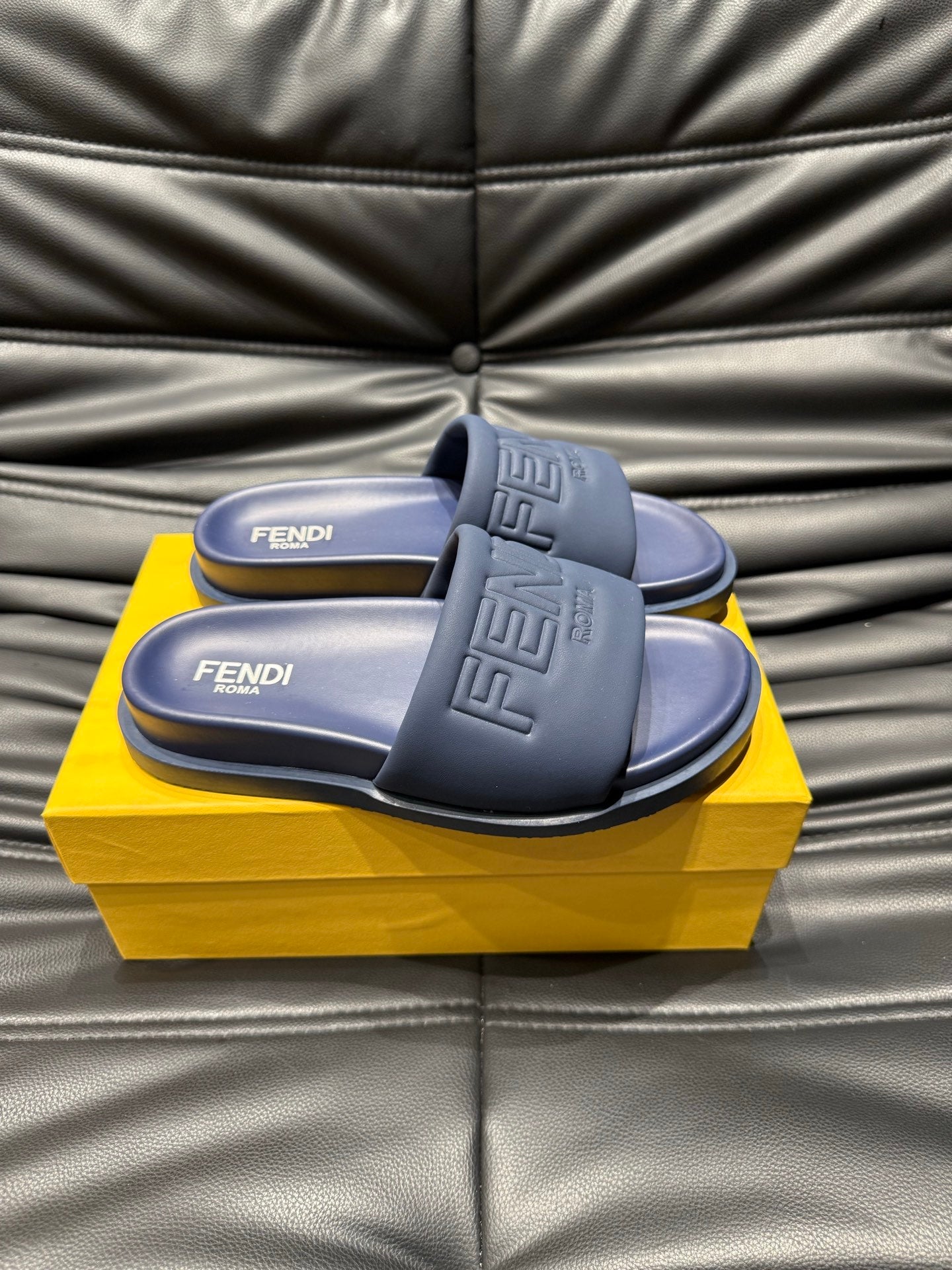 LuxluxHouse Best Quality Sandals Fendi