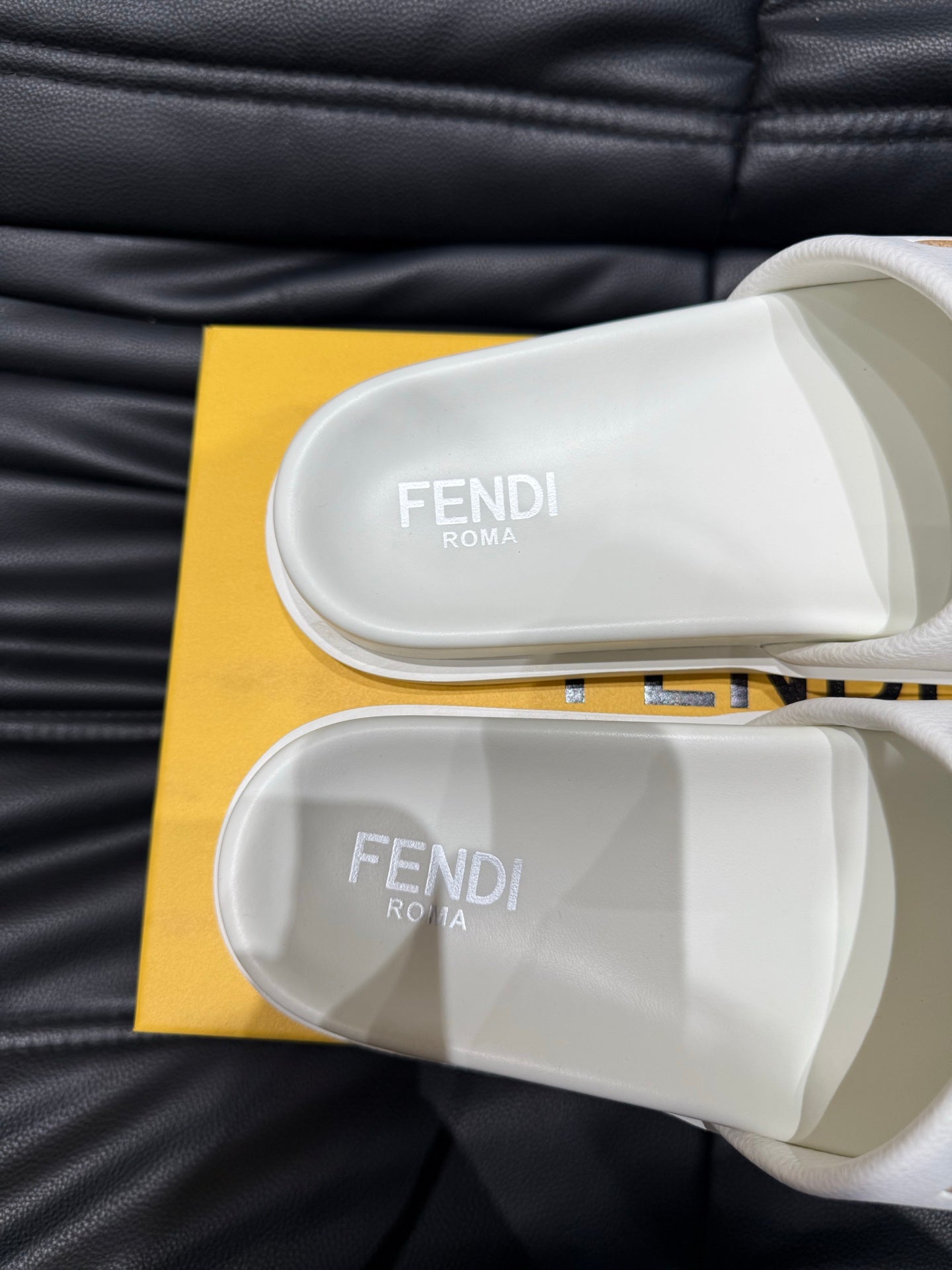 LuxluxHouse Best Quality Sandals Fendi