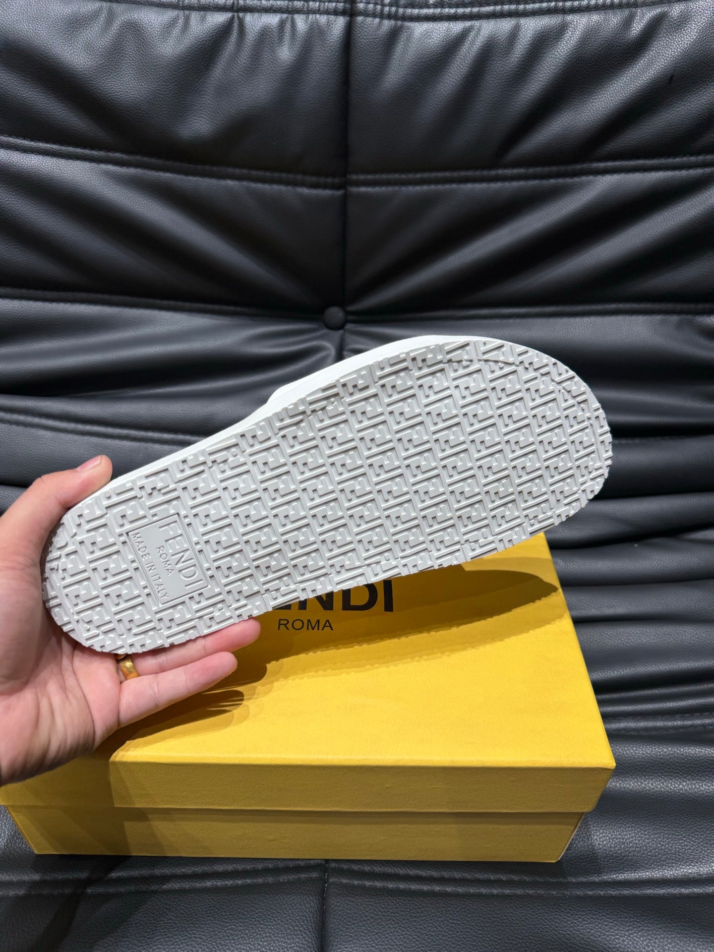 LuxluxHouse Best Quality Sandals Fendi