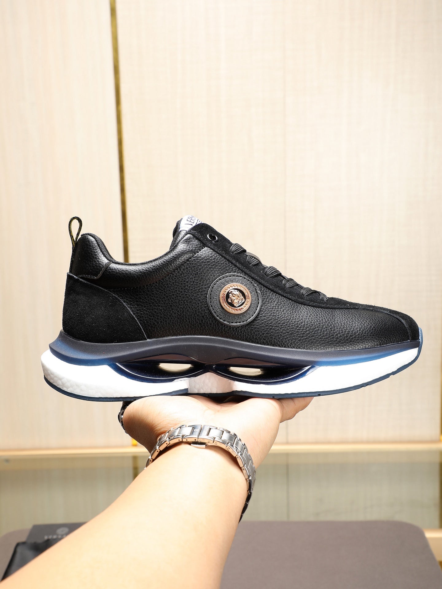 LuxluxHouse Best Quality Shoes Versace