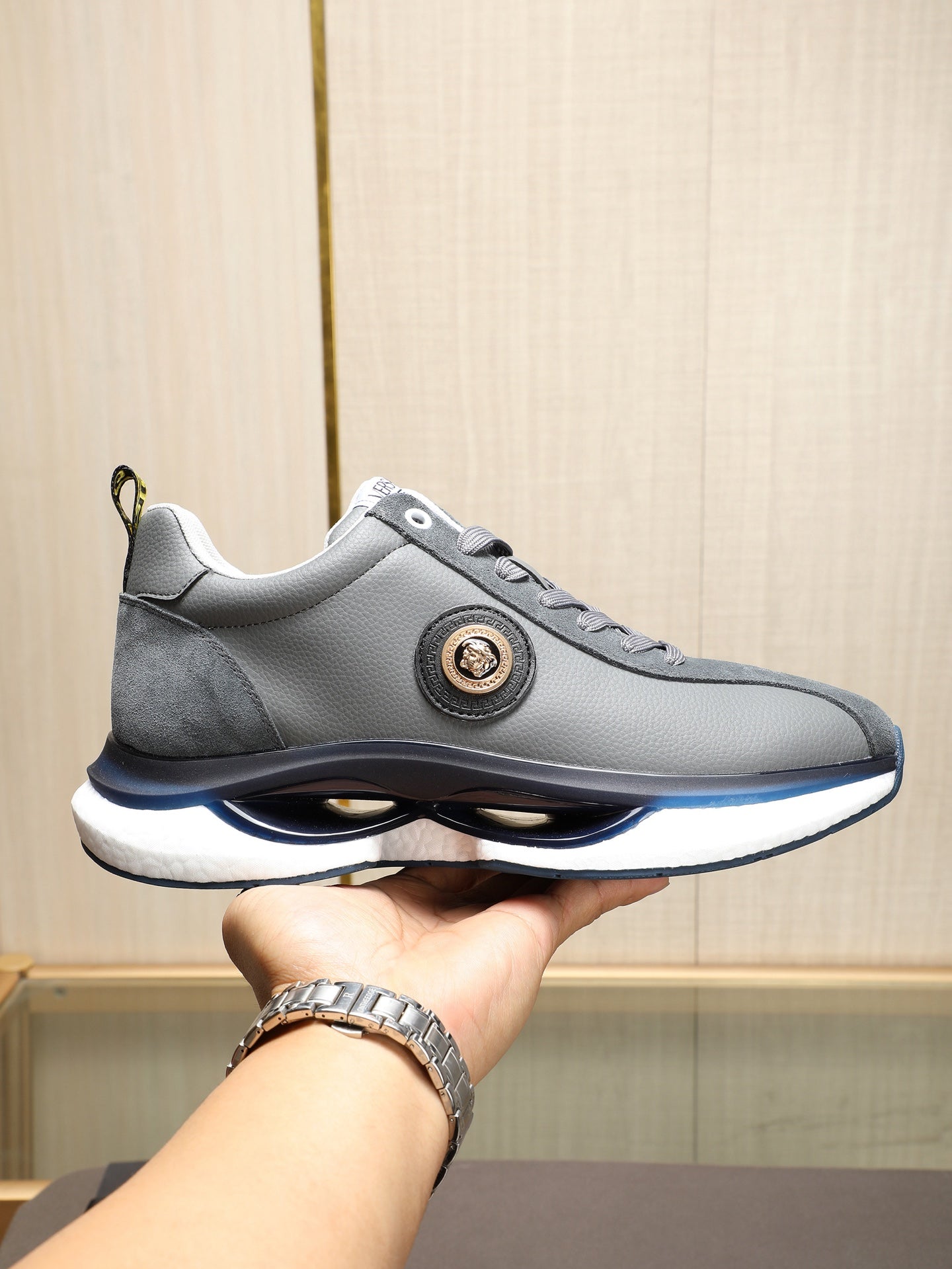 LuxluxHouse Best Quality Shoes Versace