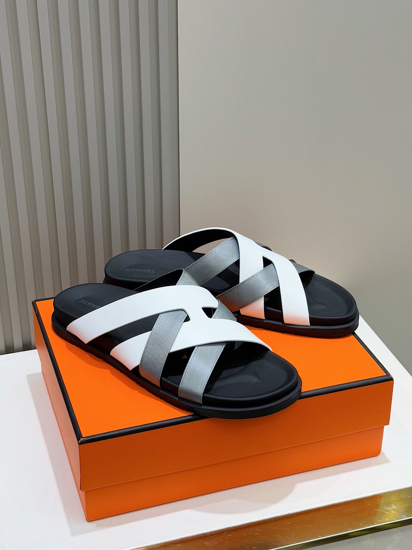 LuxluxHouse Best Quality Sandals Hermes