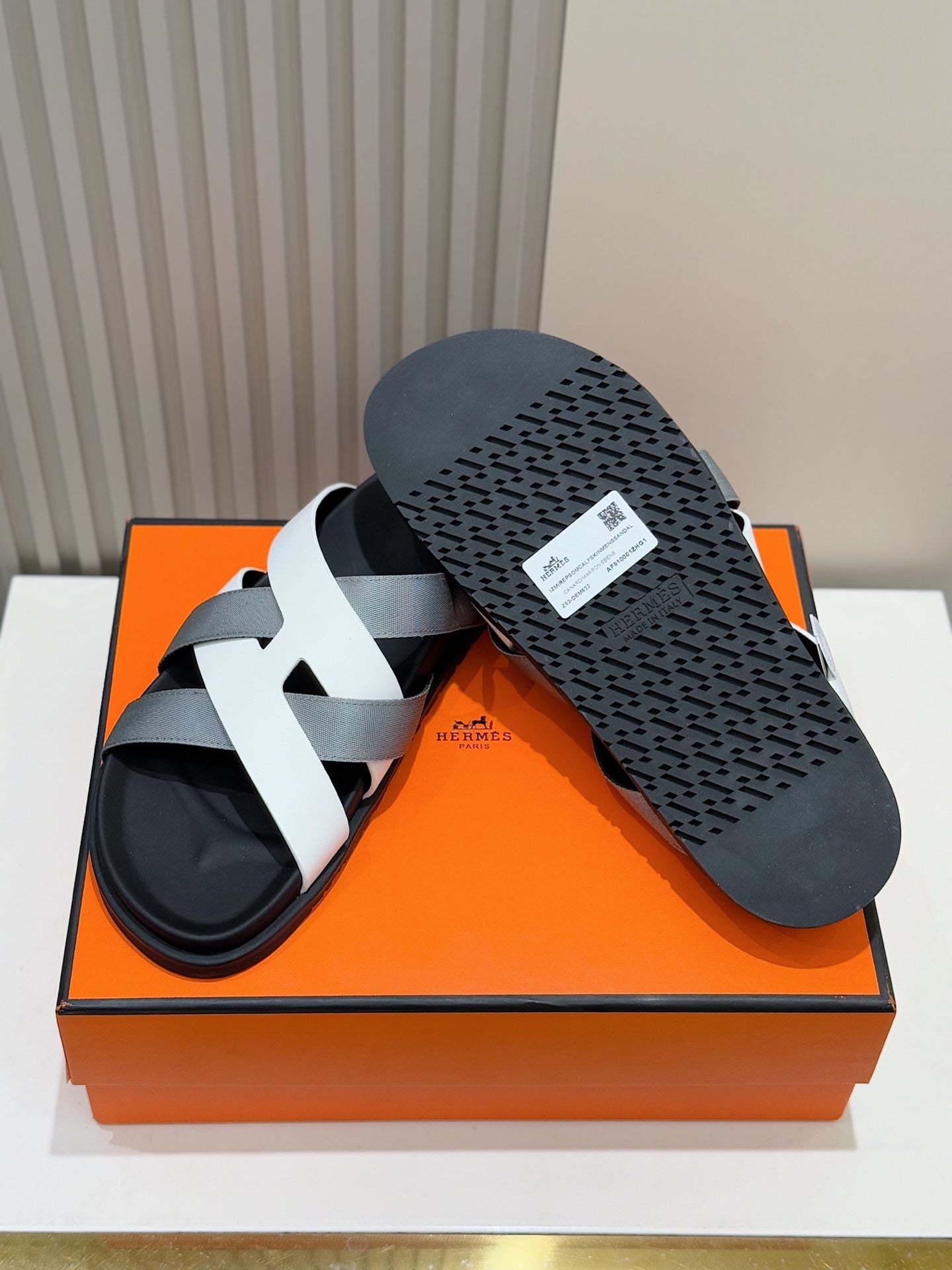 LuxluxHouse Best Quality Sandals Hermes