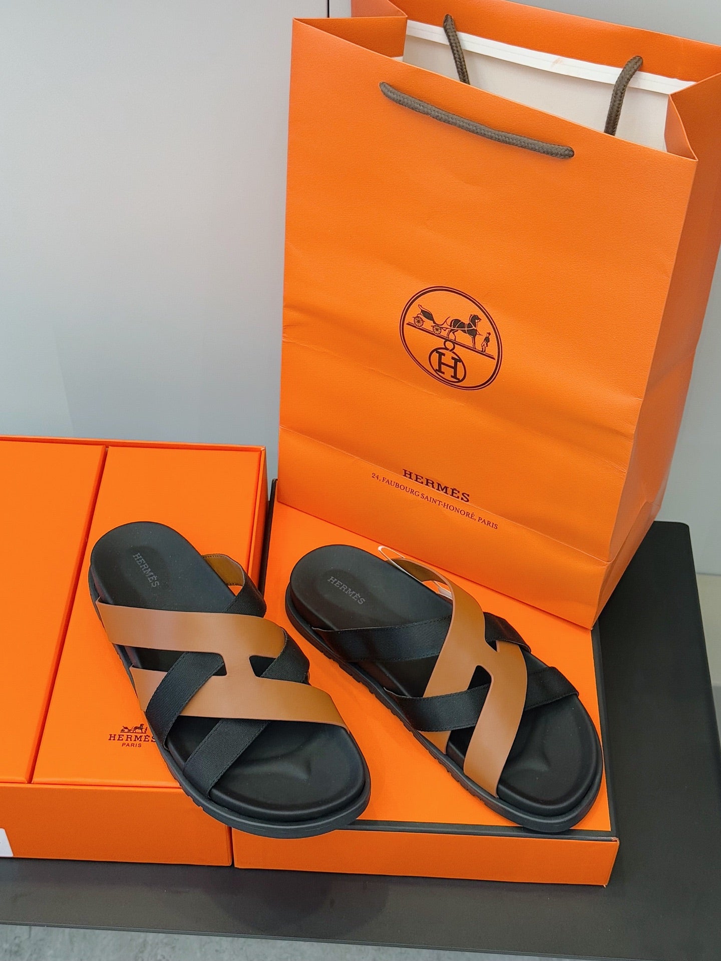 LuxluxHouse Best Quality Sandals Hermes
