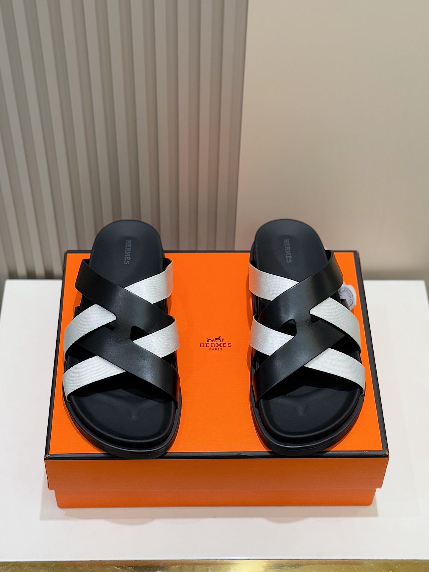 LuxluxHouse Best Quality Sandals Hermes