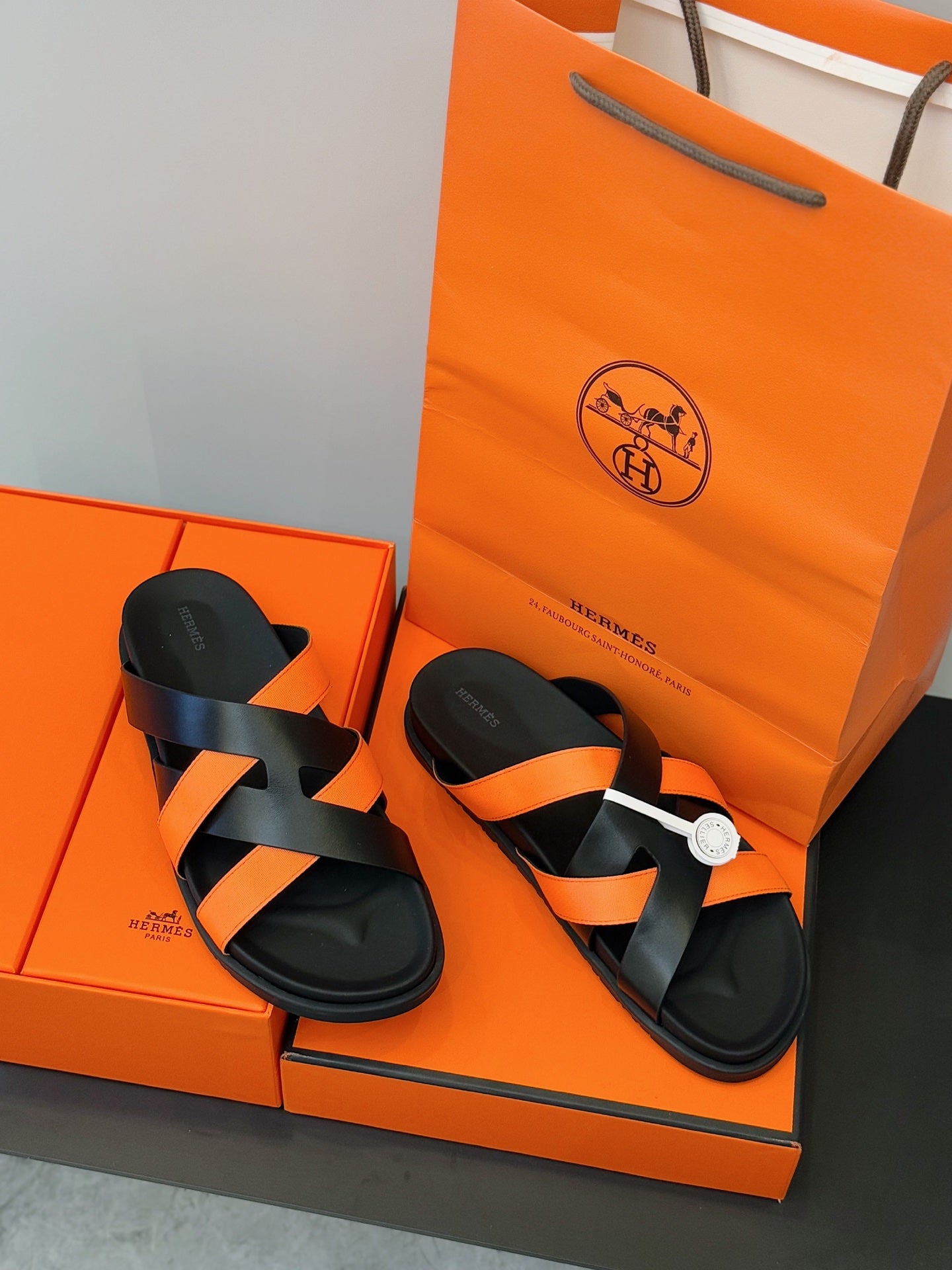 LuxluxHouse Best Quality Sandals Hermes