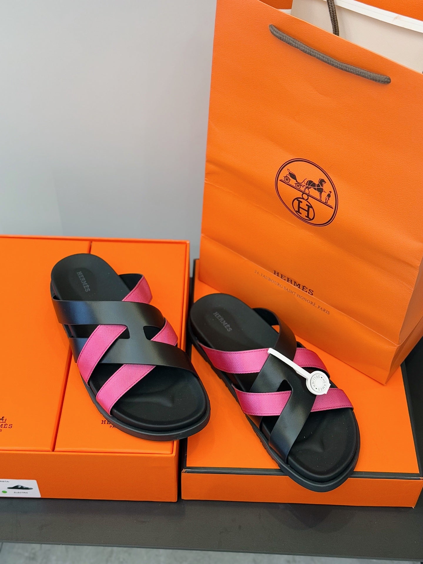 LuxluxHouse Best Quality Sandals Hermes