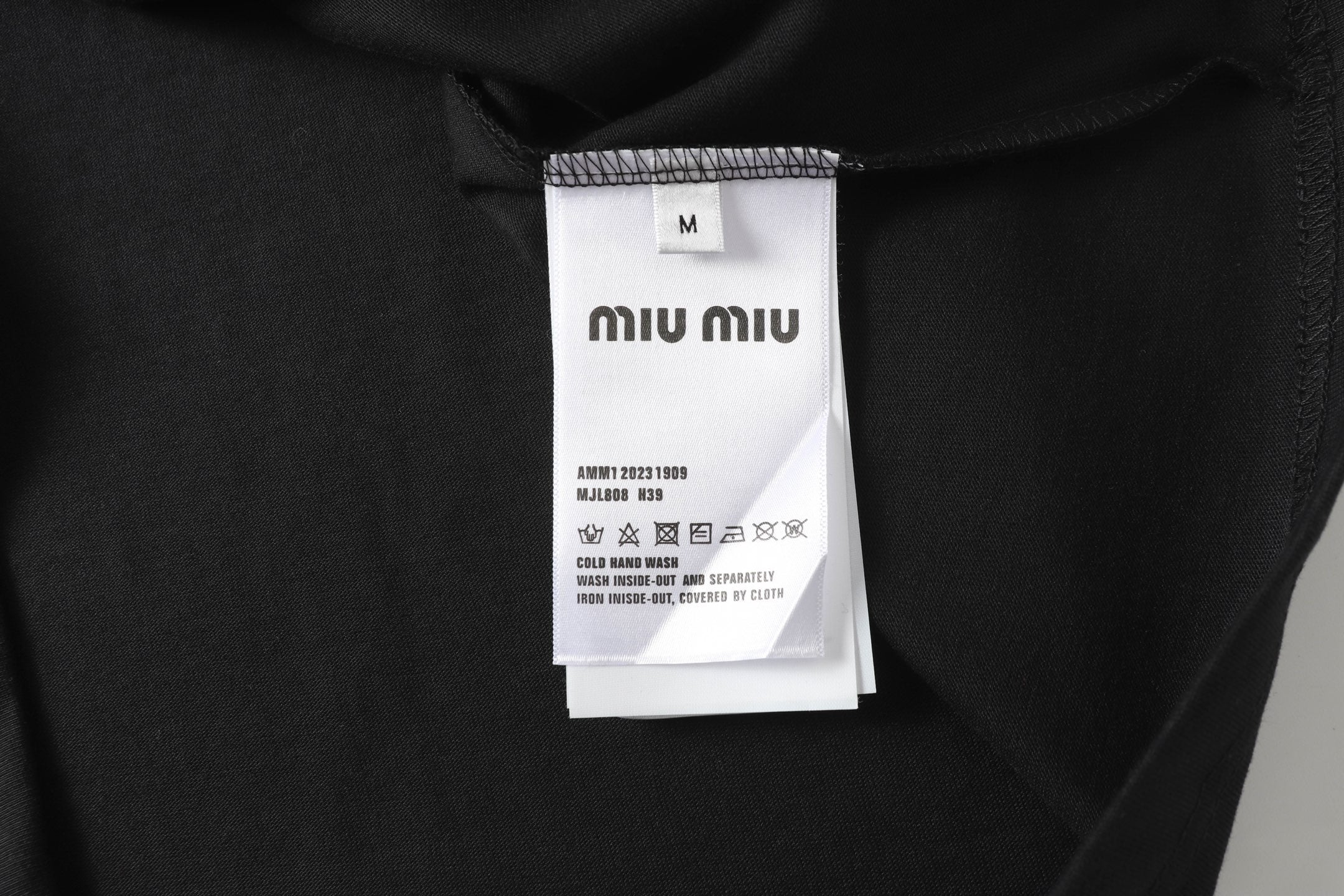 LuxluxHouse Best Quality Clothes Miu Miu T-shirt