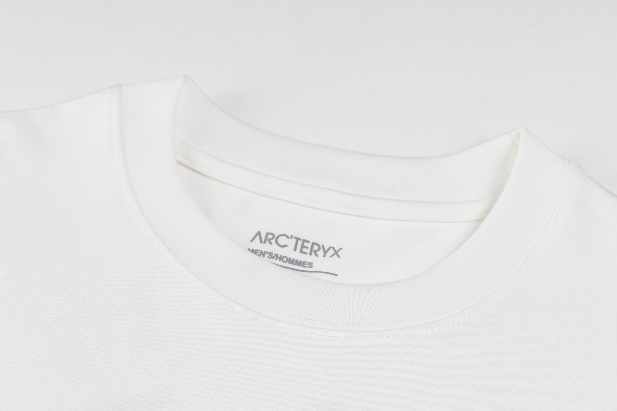 LuxluxHouse Best Quality Clothes T-shirt Arcteryx