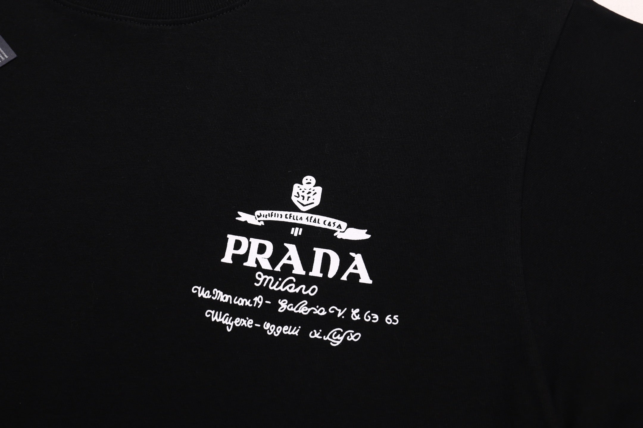 LuxluxHouse Best Quality Clothes T-shirt Prada