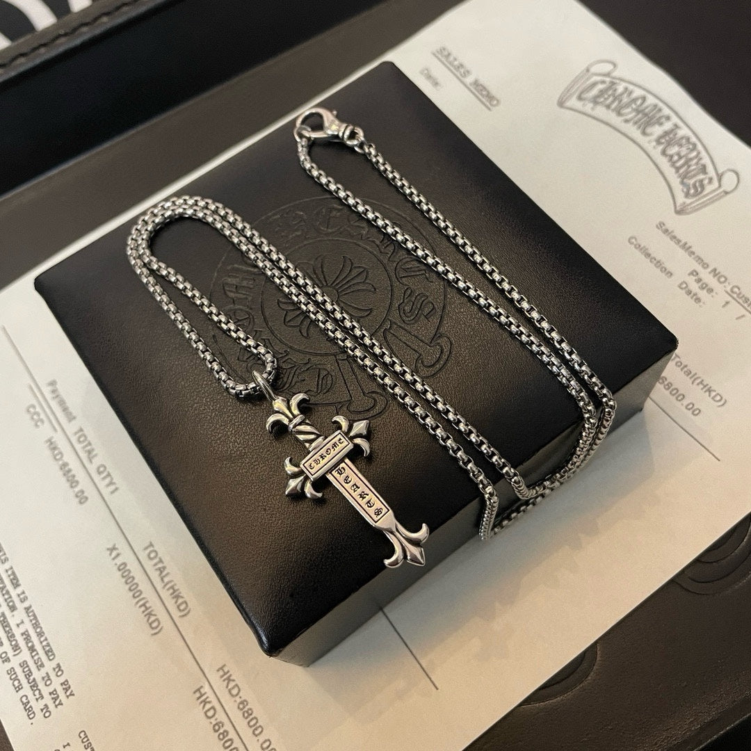 LuxluxHouse Best Quality Accessories Necklace Chrome Hearts