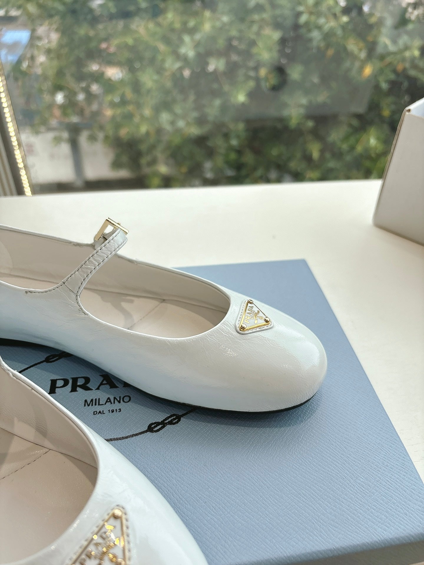 LuxluxHouse Best Quality Women Shoes Prada