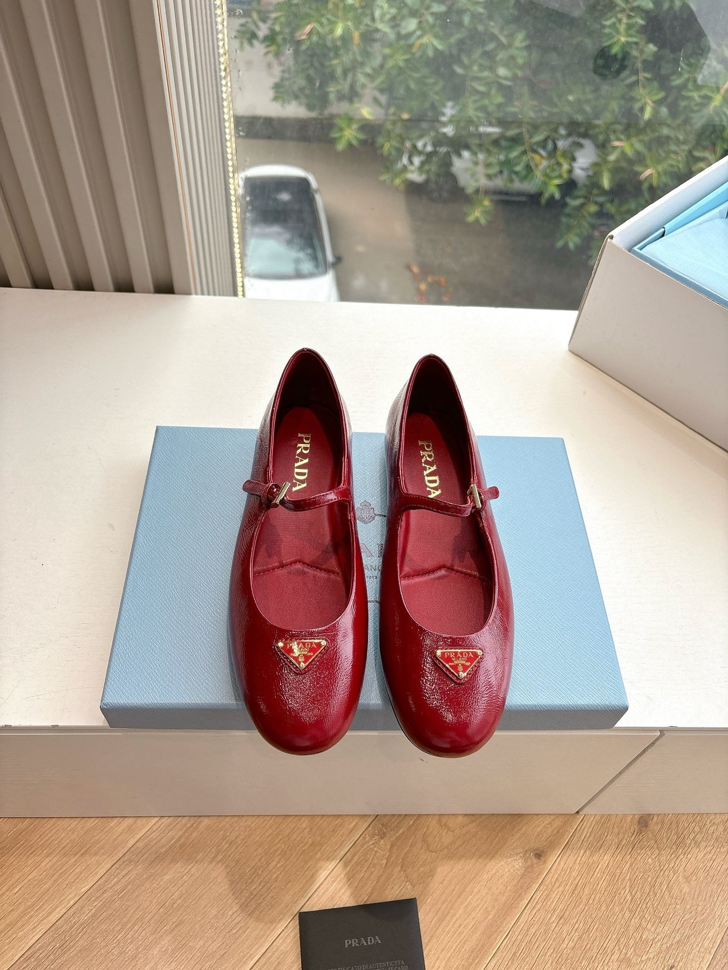 LuxluxHouse Best Quality Women Shoes Prada