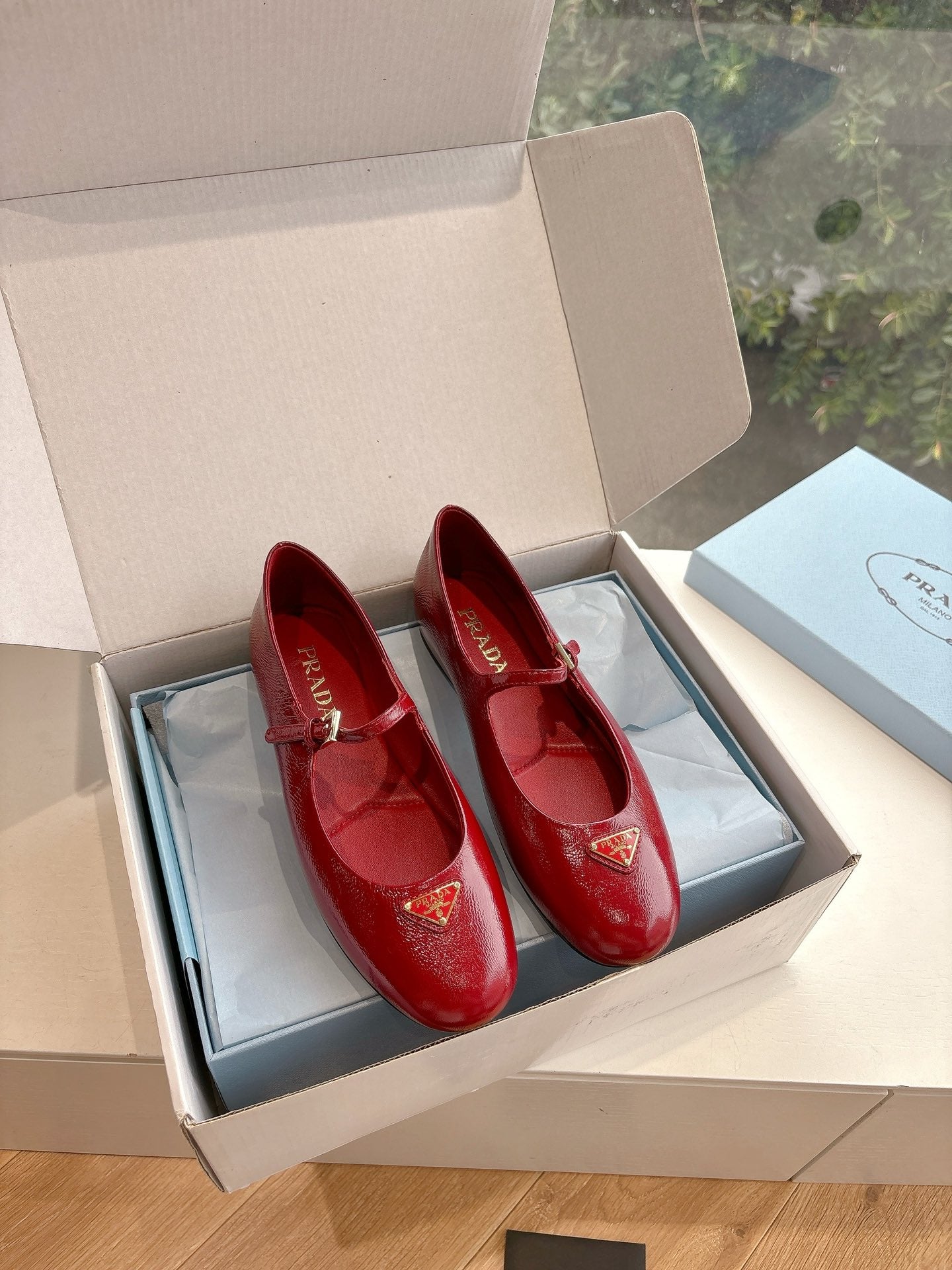 LuxluxHouse Best Quality Women Shoes Prada