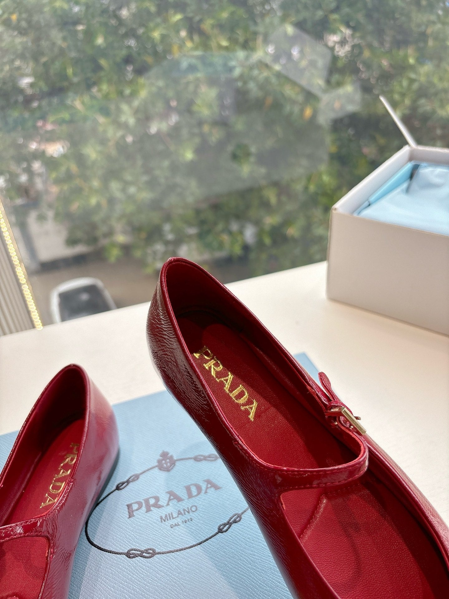 LuxluxHouse Best Quality Women Shoes Prada