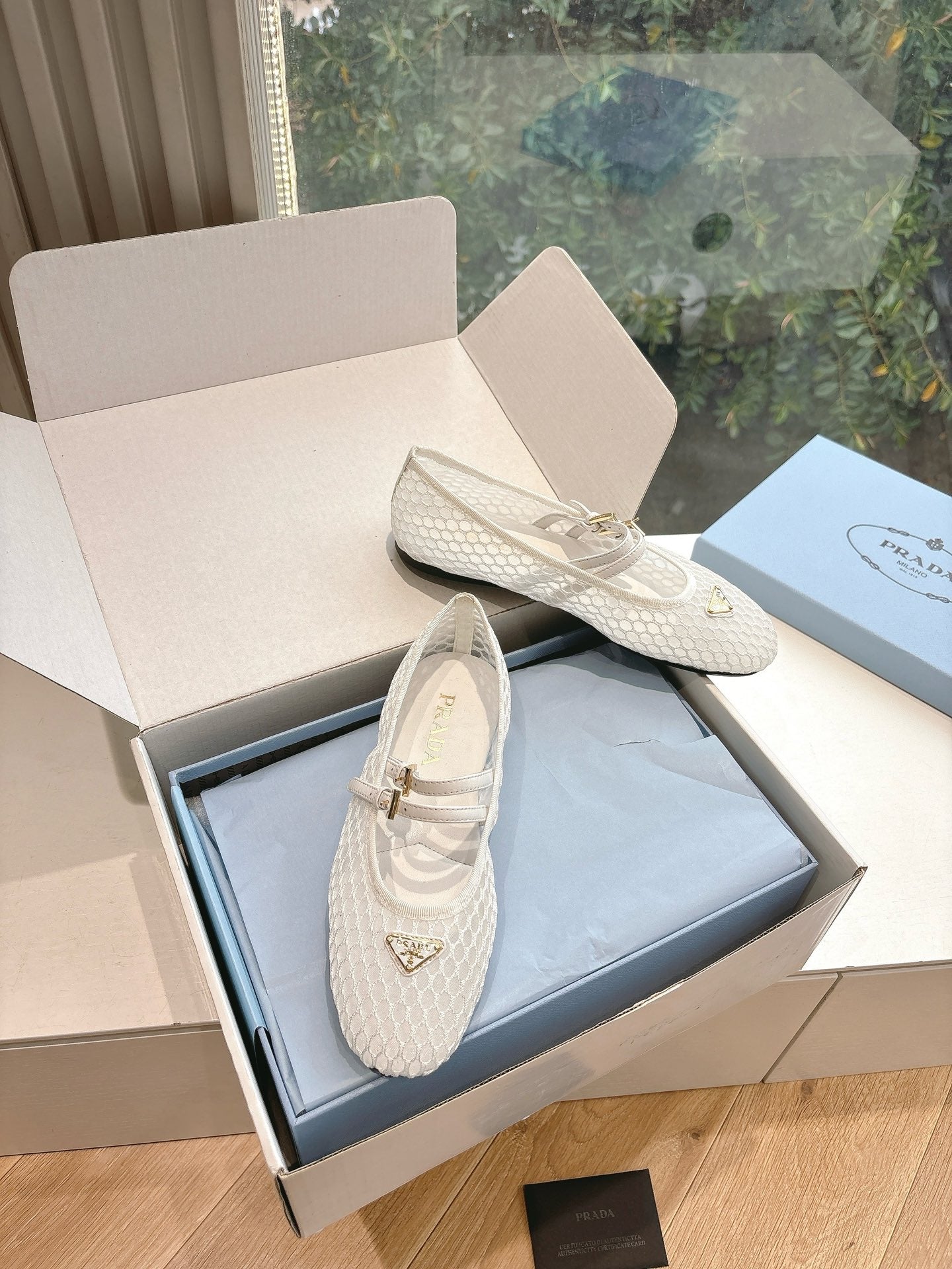 LuxluxHouse Best Quality Women Shoes Prada