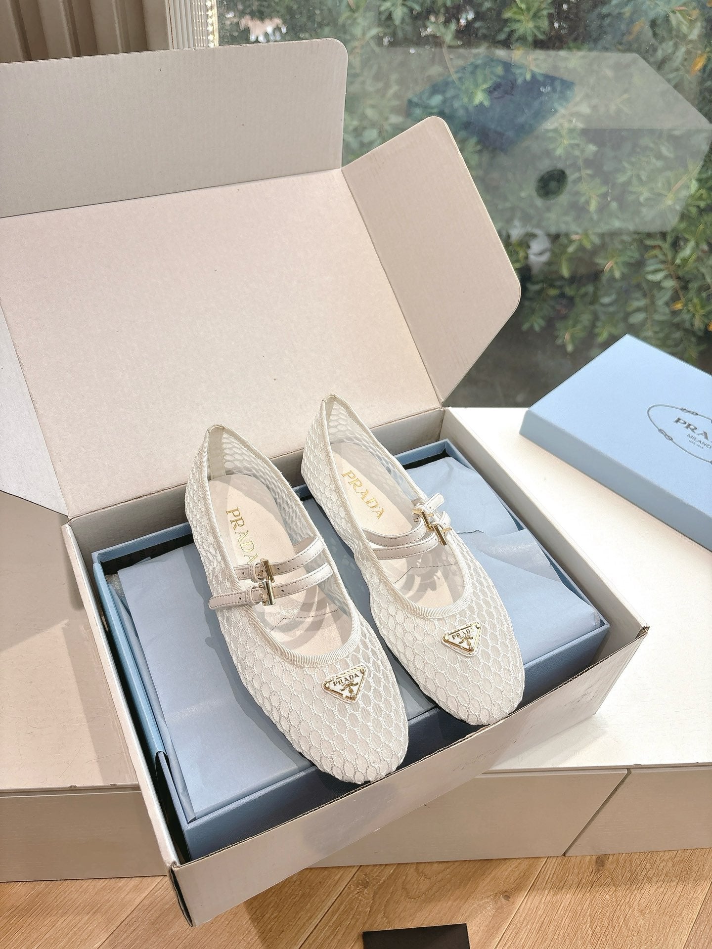 LuxluxHouse Best Quality Women Shoes Prada