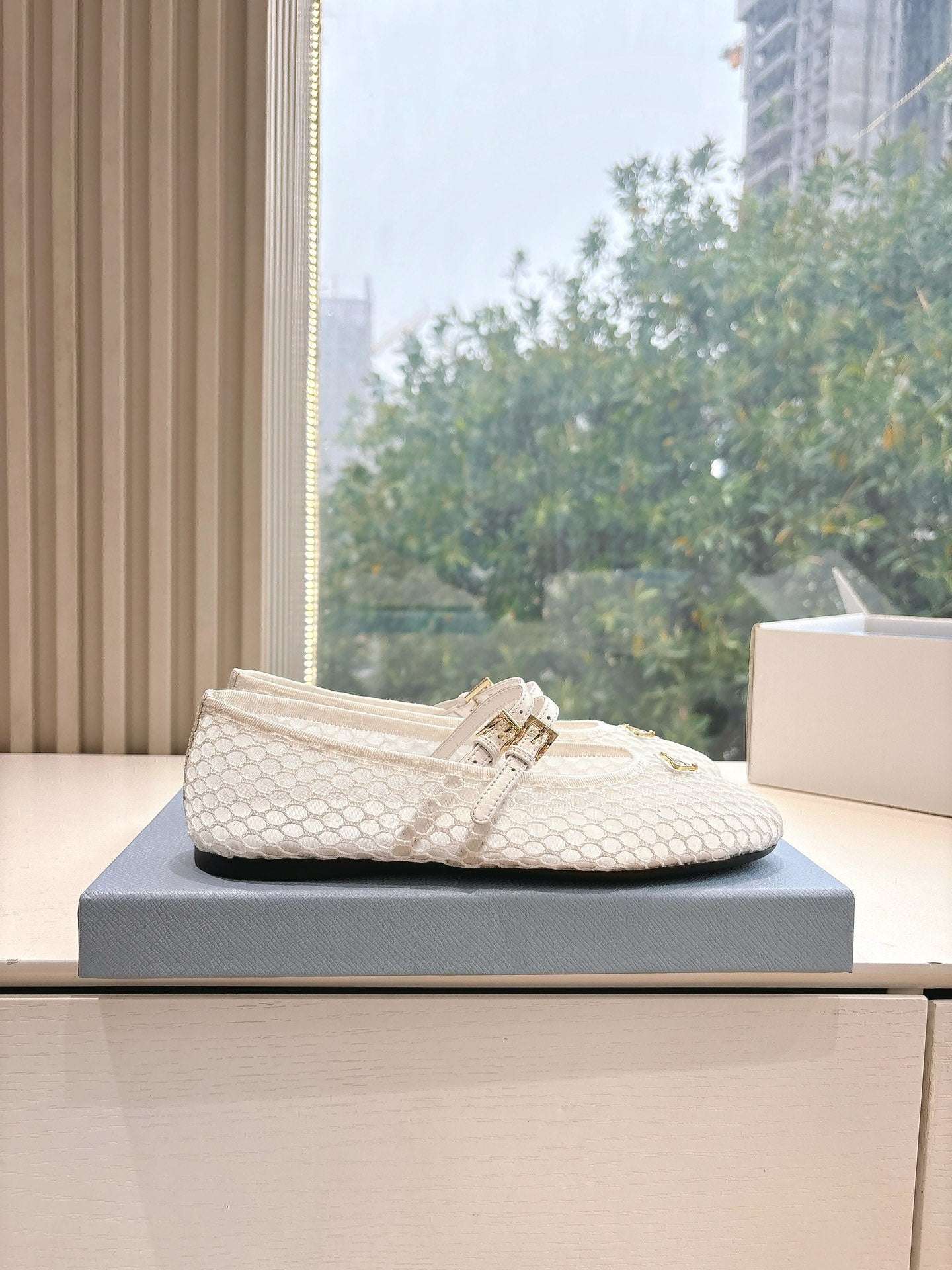 LuxluxHouse Best Quality Women Shoes Prada