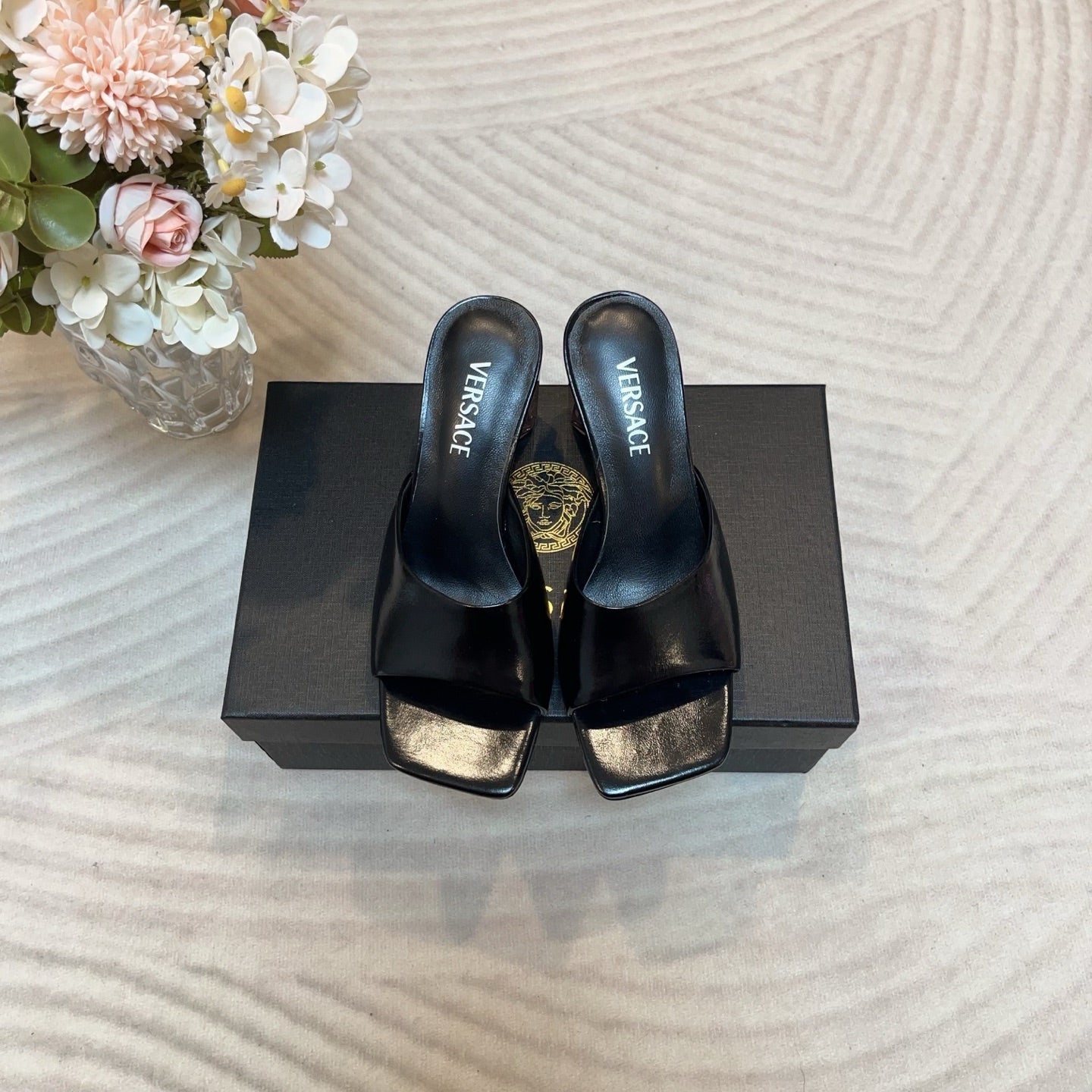 LuxluxHouse Best Quality Versace Women Shoes