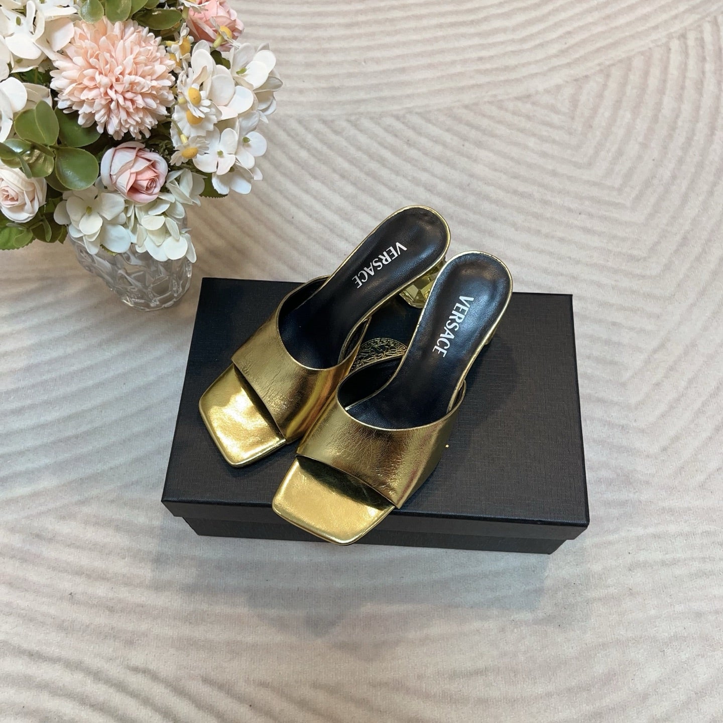 LuxluxHouse Best Quality Versace Women Shoes