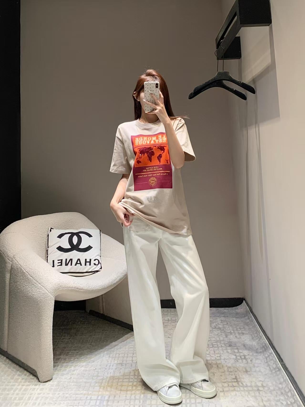 LuxluxHouse Best Quality Clothes T-shirt Louis Vuitton