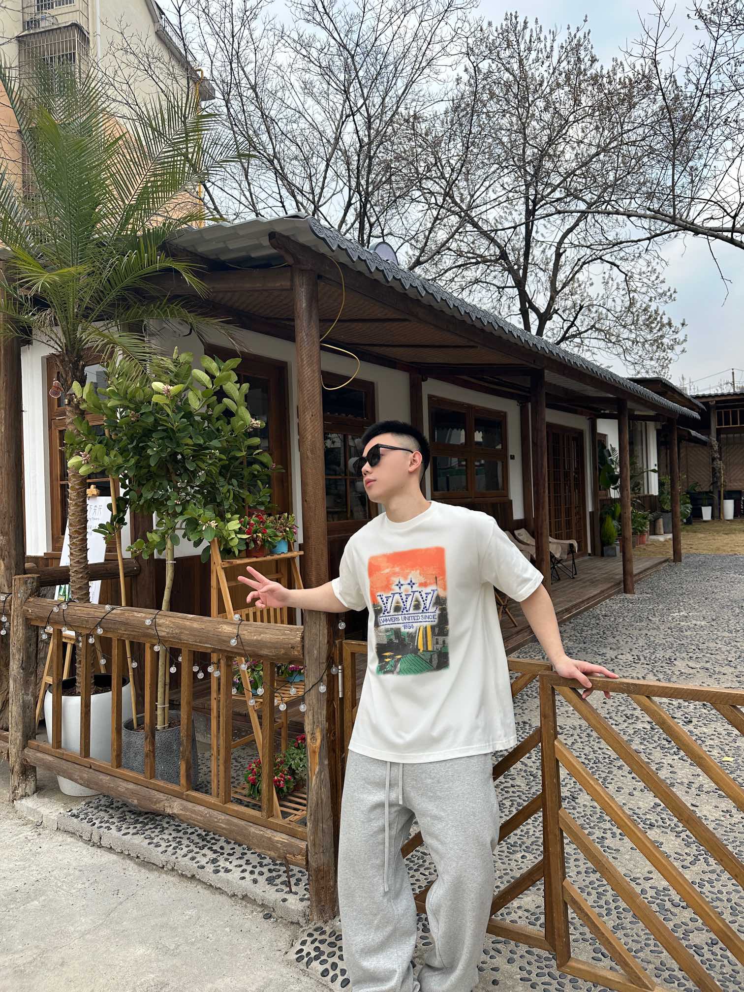 LuxluxHouse Best Quality Clothes T-shirt Louis Vuitton