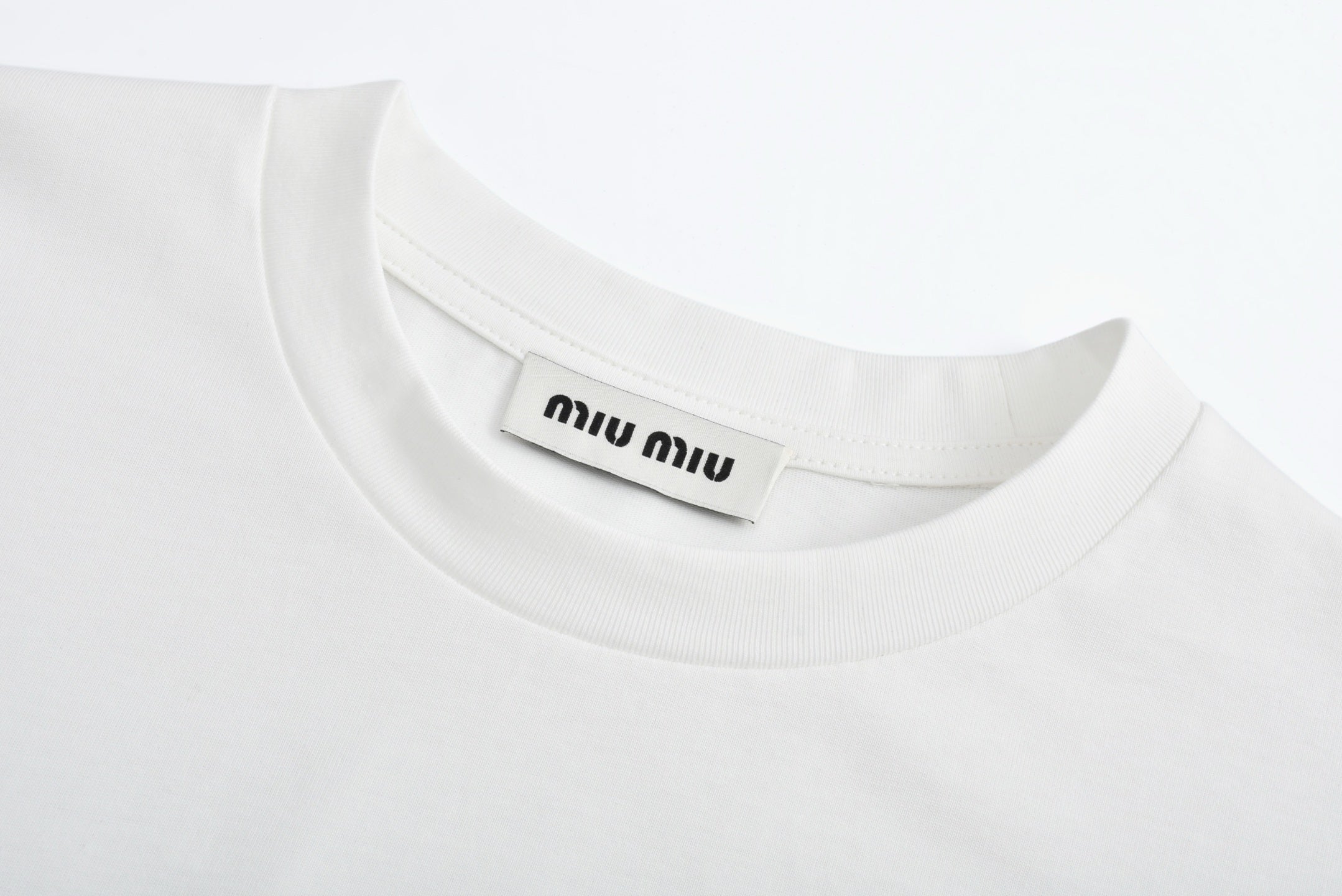 LuxluxHouse Best Quality Clothes Miu Miu T-shirt