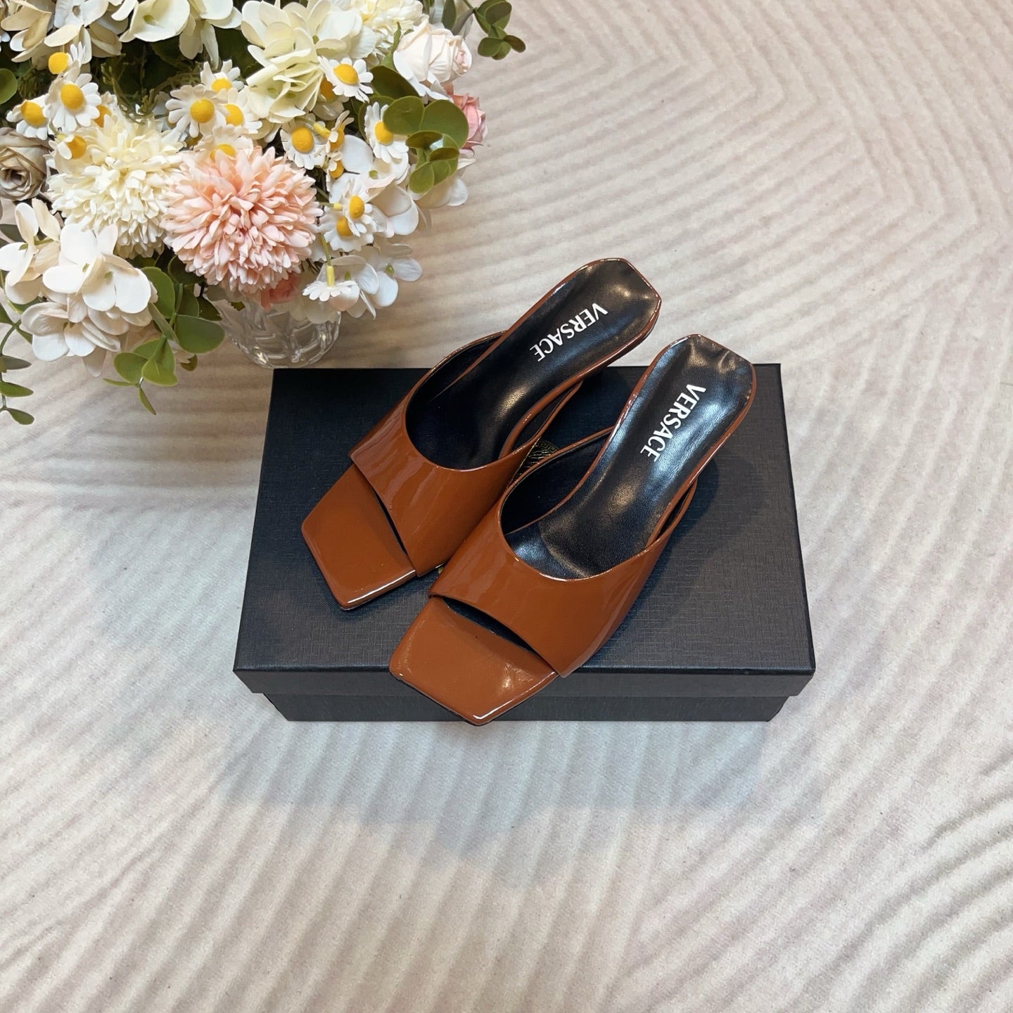 LuxluxHouse Best Quality Versace Women Shoes