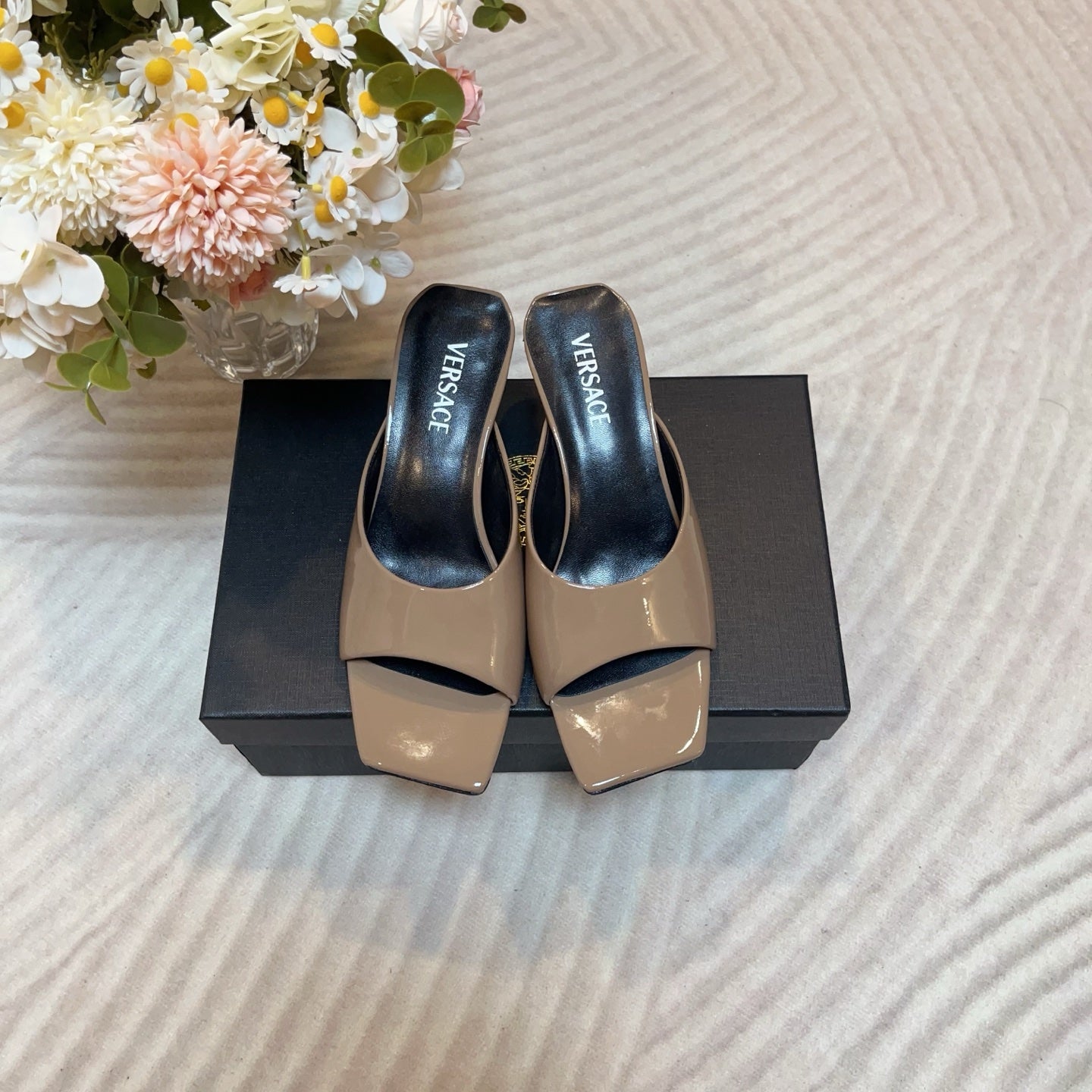 LuxluxHouse Best Quality Versace Women Shoes