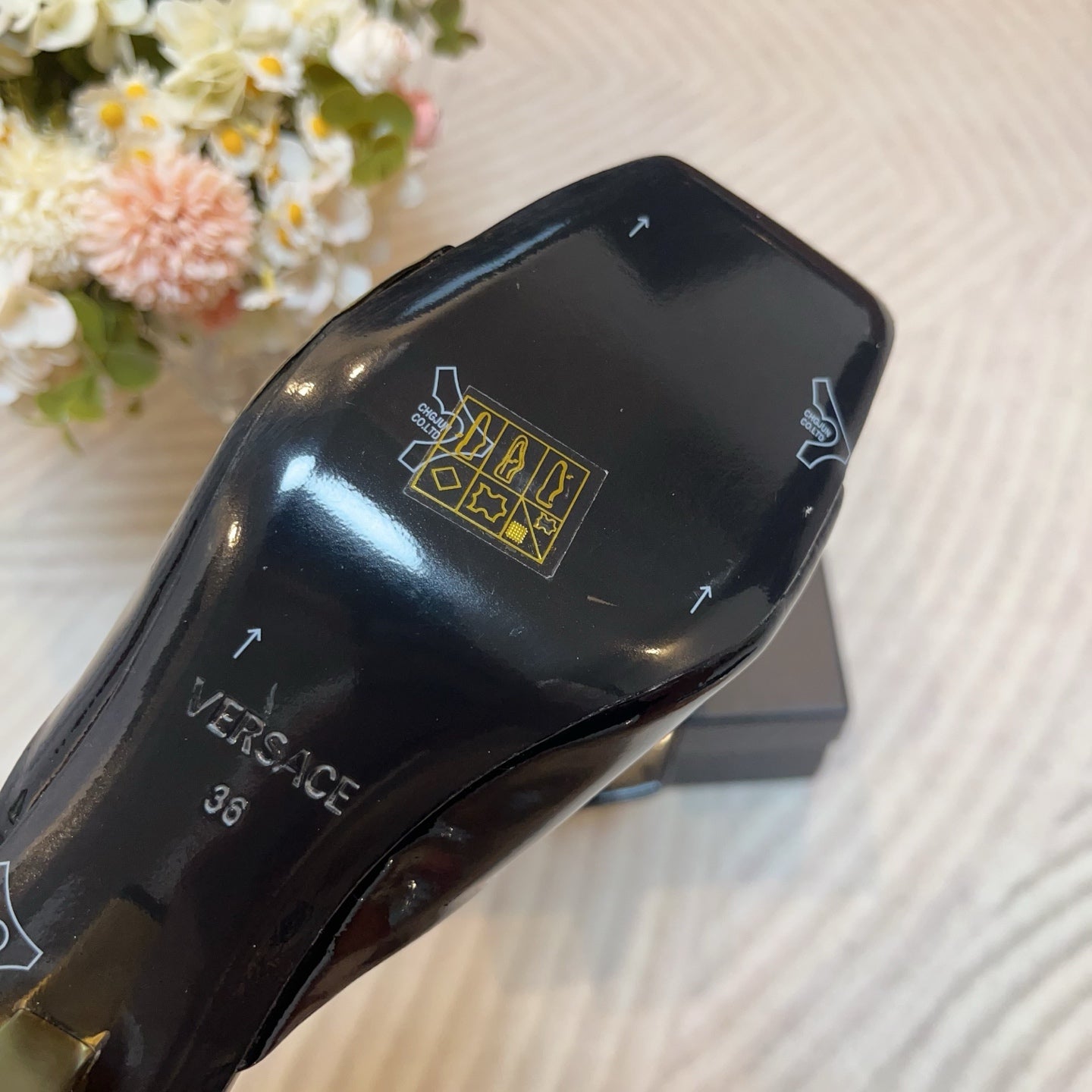 LuxluxHouse Best Quality Versace Women Shoes