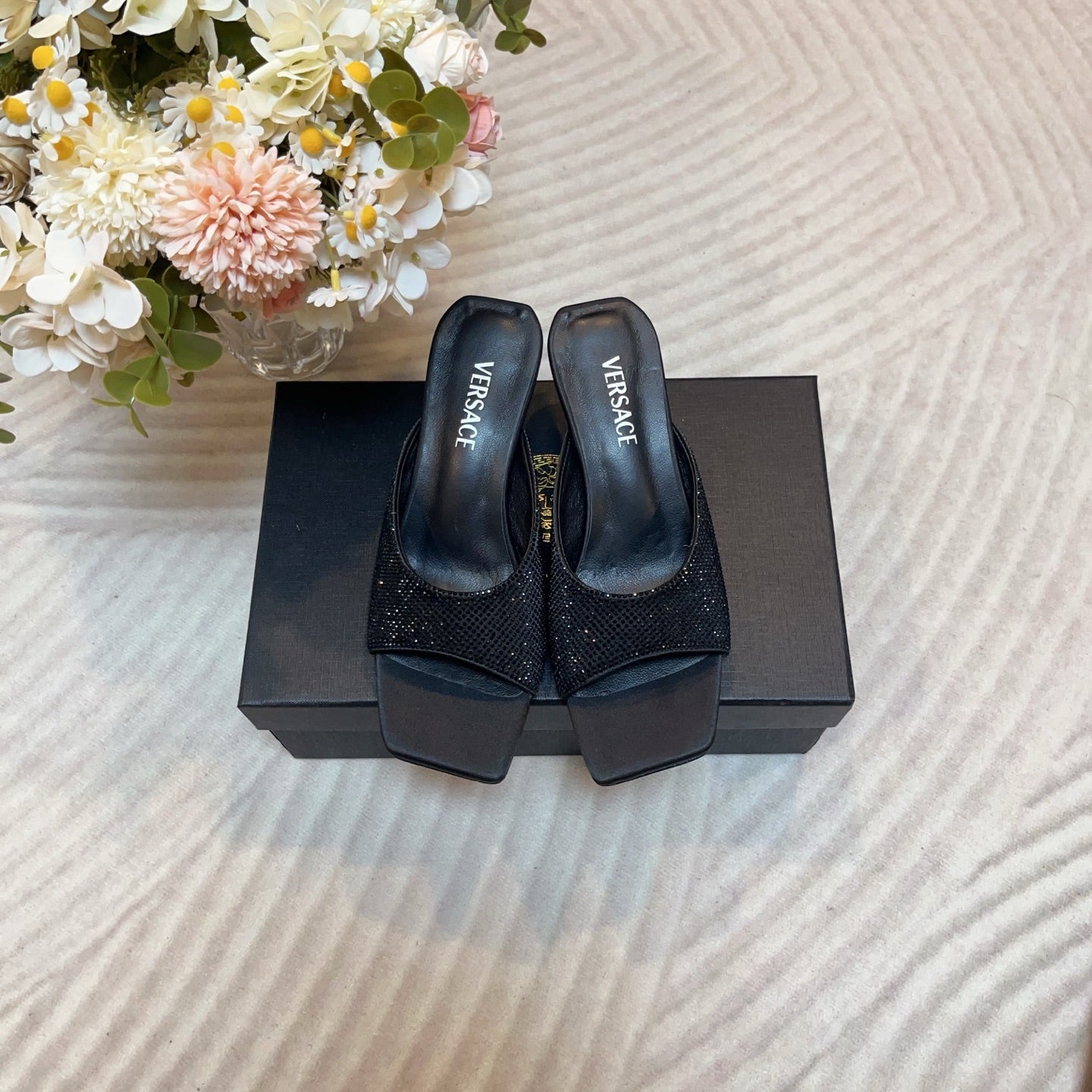 LuxluxHouse Best Quality Versace Women Shoes