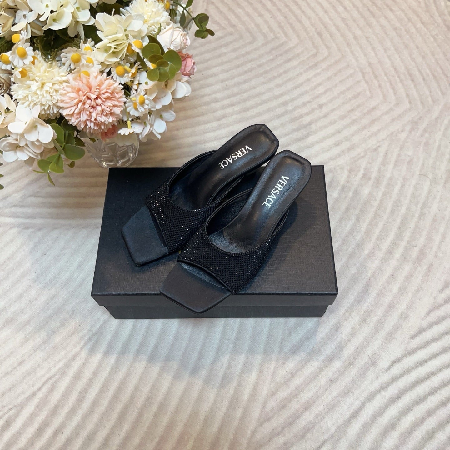 LuxluxHouse Best Quality Versace Women Shoes