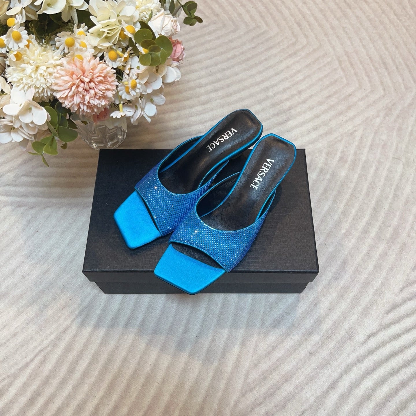 LuxluxHouse Best Quality Versace Women Shoes