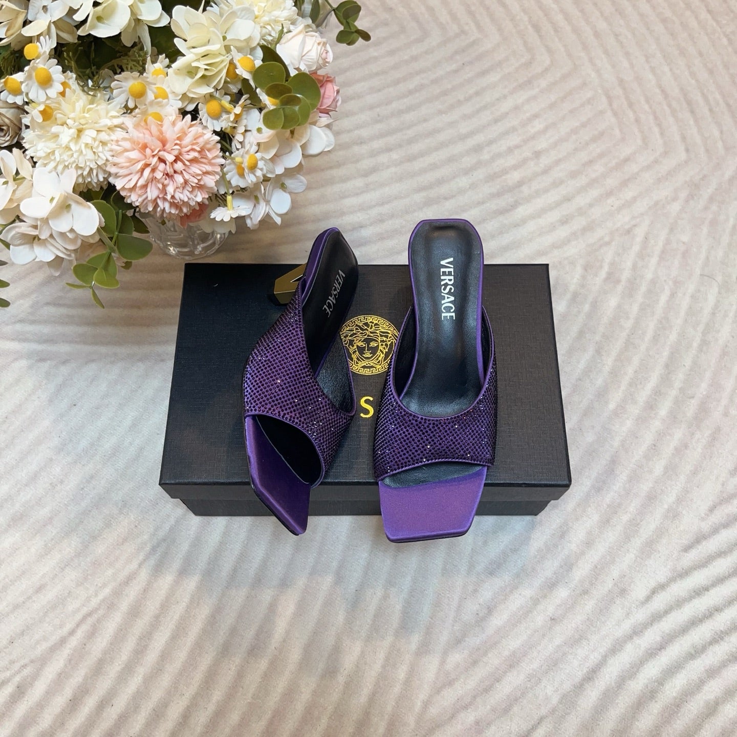 LuxluxHouse Best Quality Versace Women Shoes