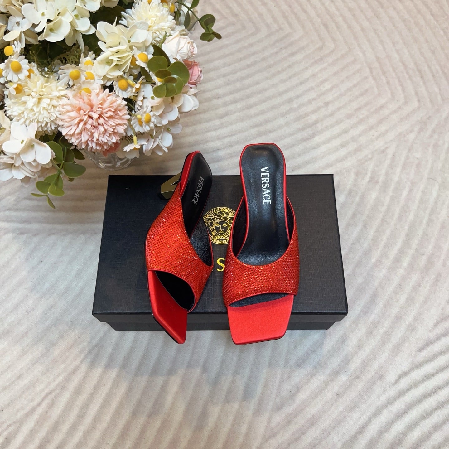 LuxluxHouse Best Quality Versace Women Shoes