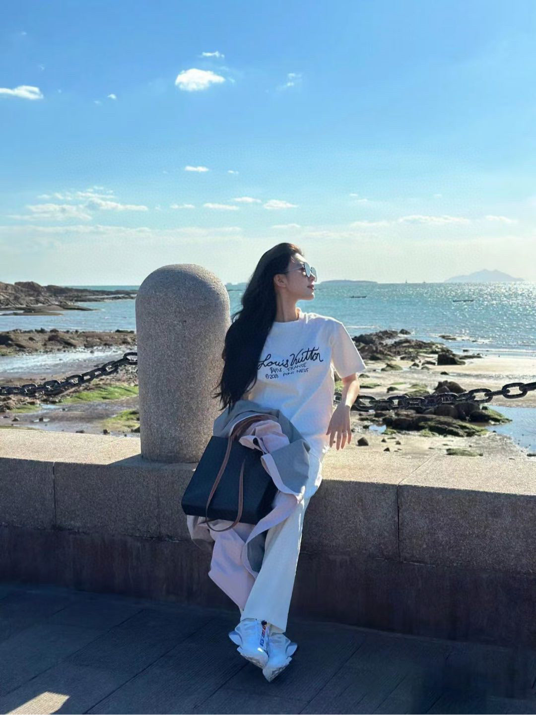 LuxluxHouse Best Quality Clothes T-shirt Louis Vuitton