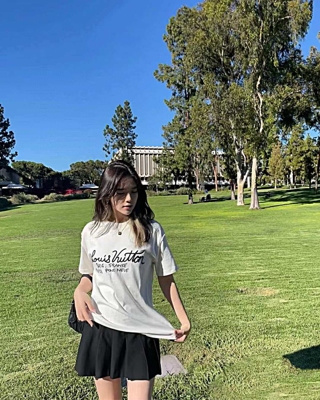 LuxluxHouse Best Quality Clothes T-shirt Louis Vuitton